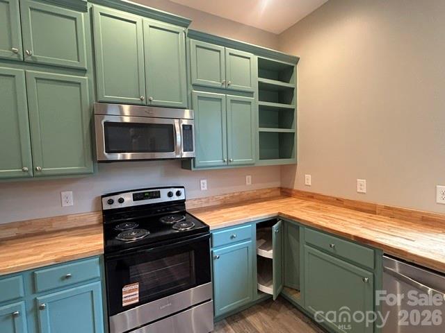 122 John Warren Drive Property Photo 13
