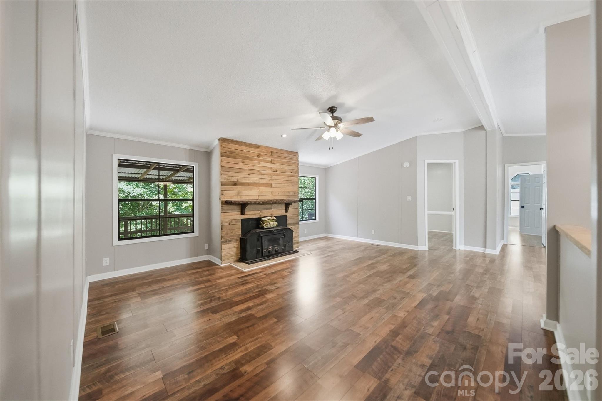 4944 Largo Court Property Photo 11