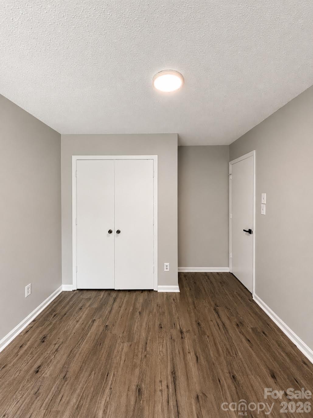 6101 Honeysuckle Lane Property Photo 17