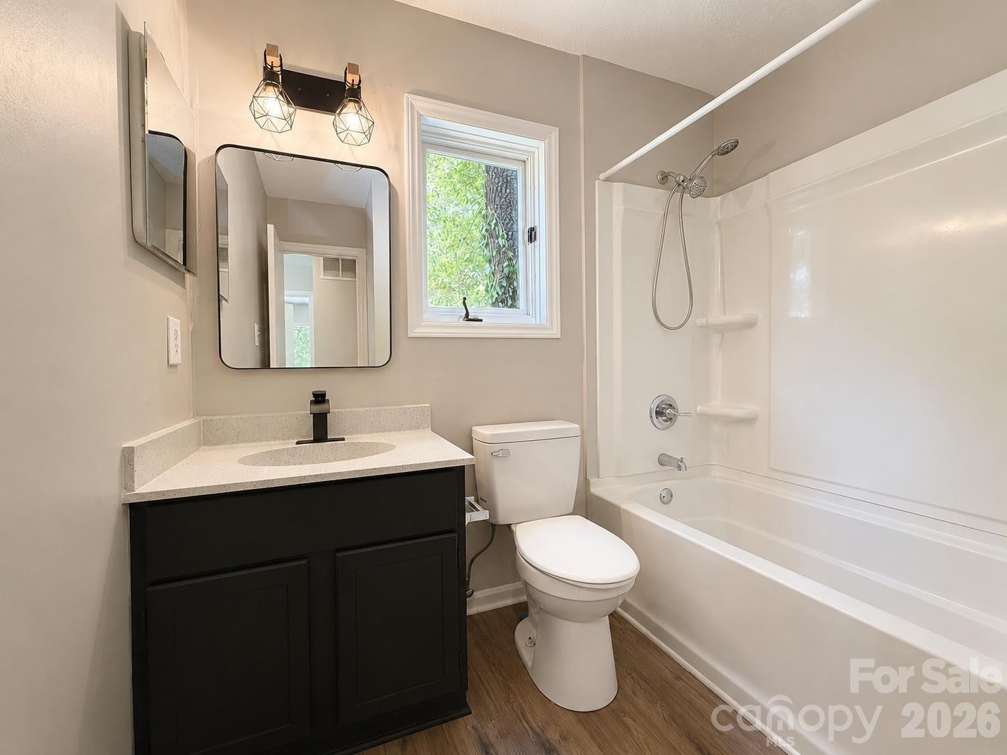 6101 Honeysuckle Lane Property Photo 18