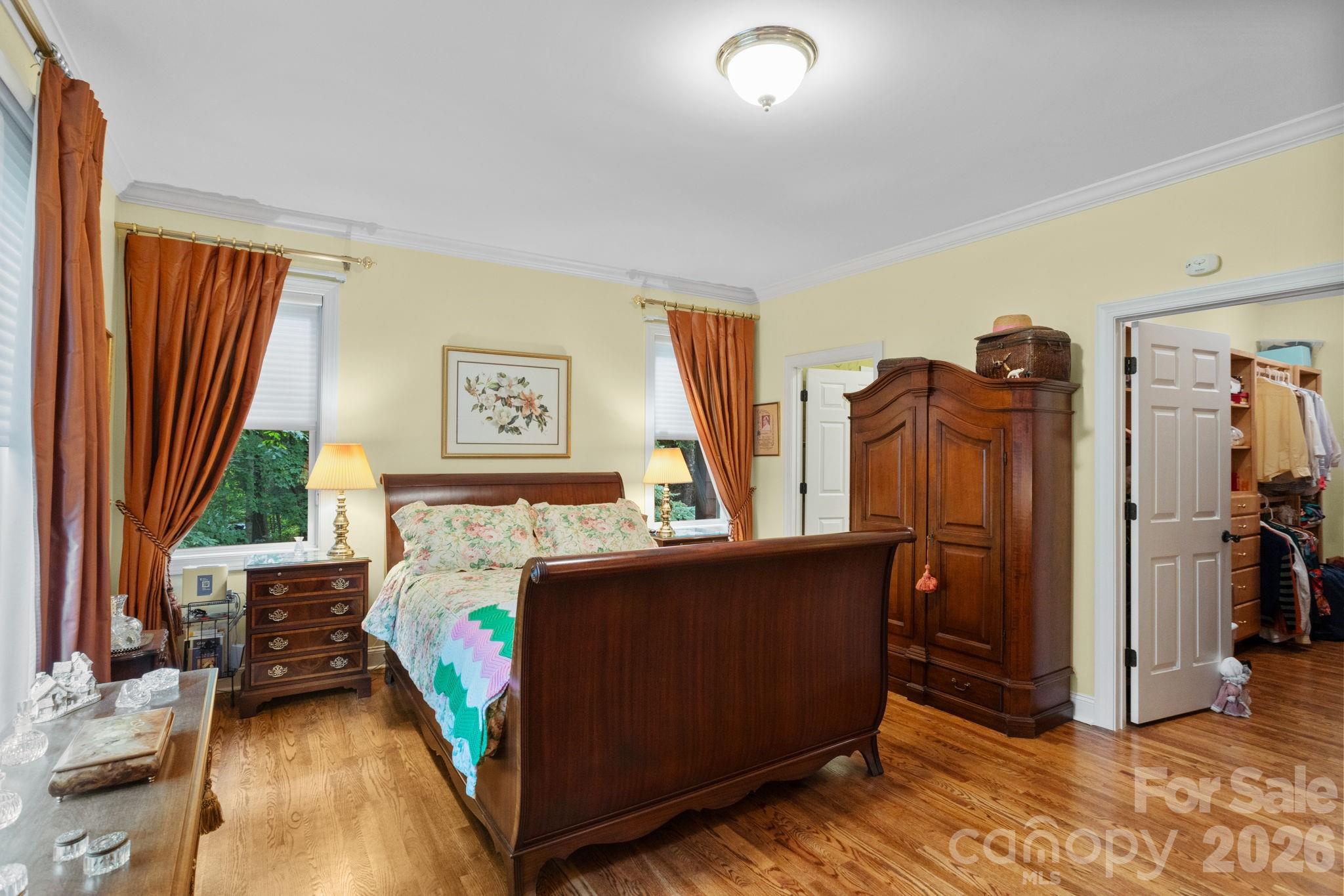 100 Crestgrove Drive Property Photo 22