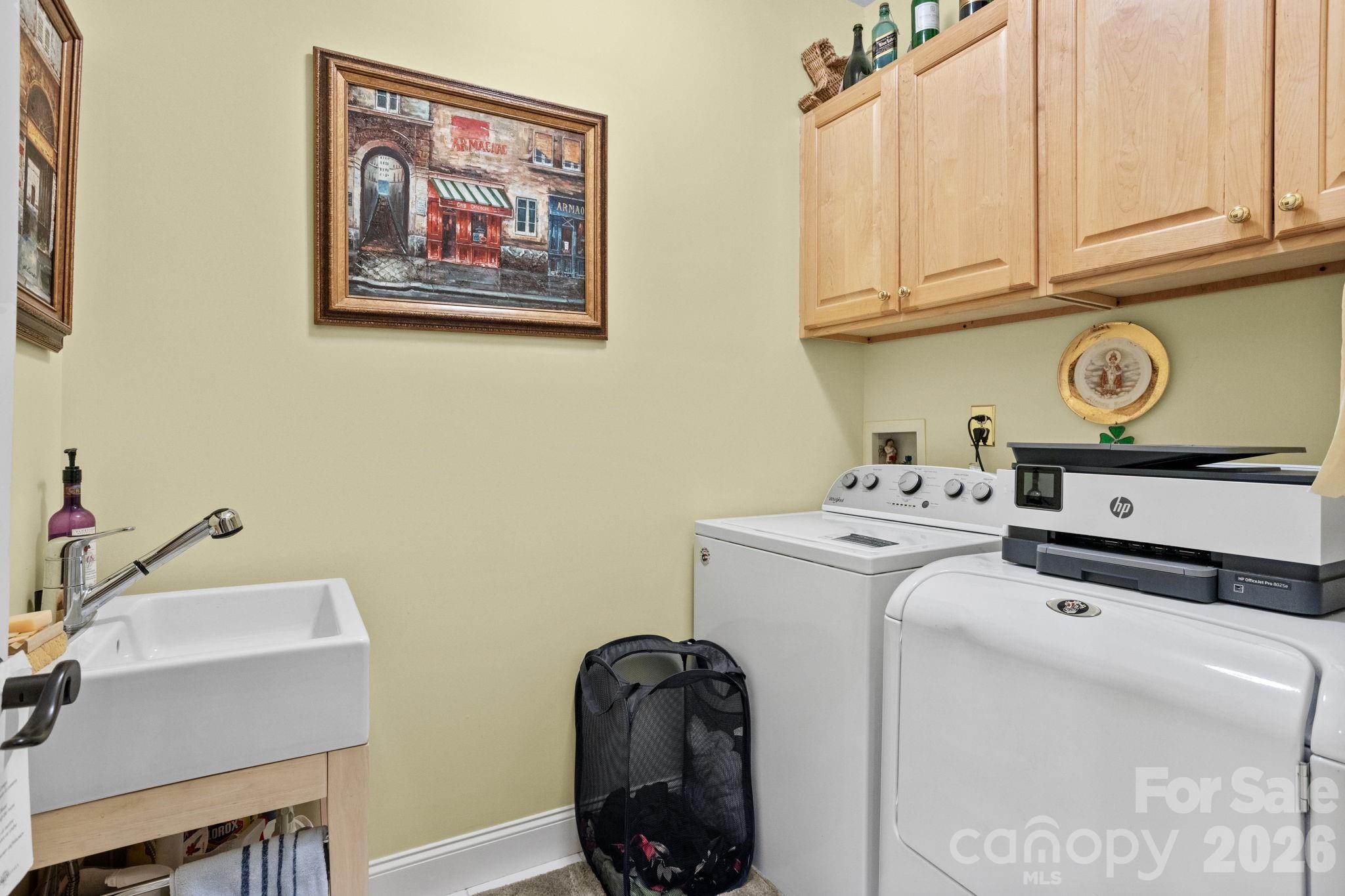 100 Crestgrove Drive Property Photo 25
