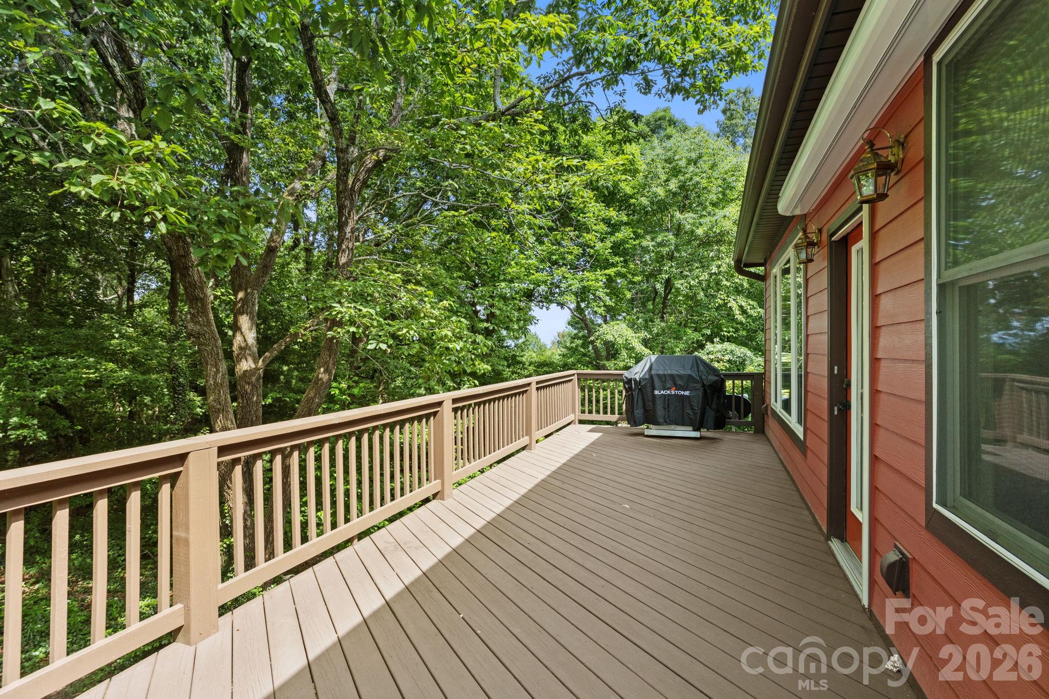 100 Crestgrove Drive Property Photo 33