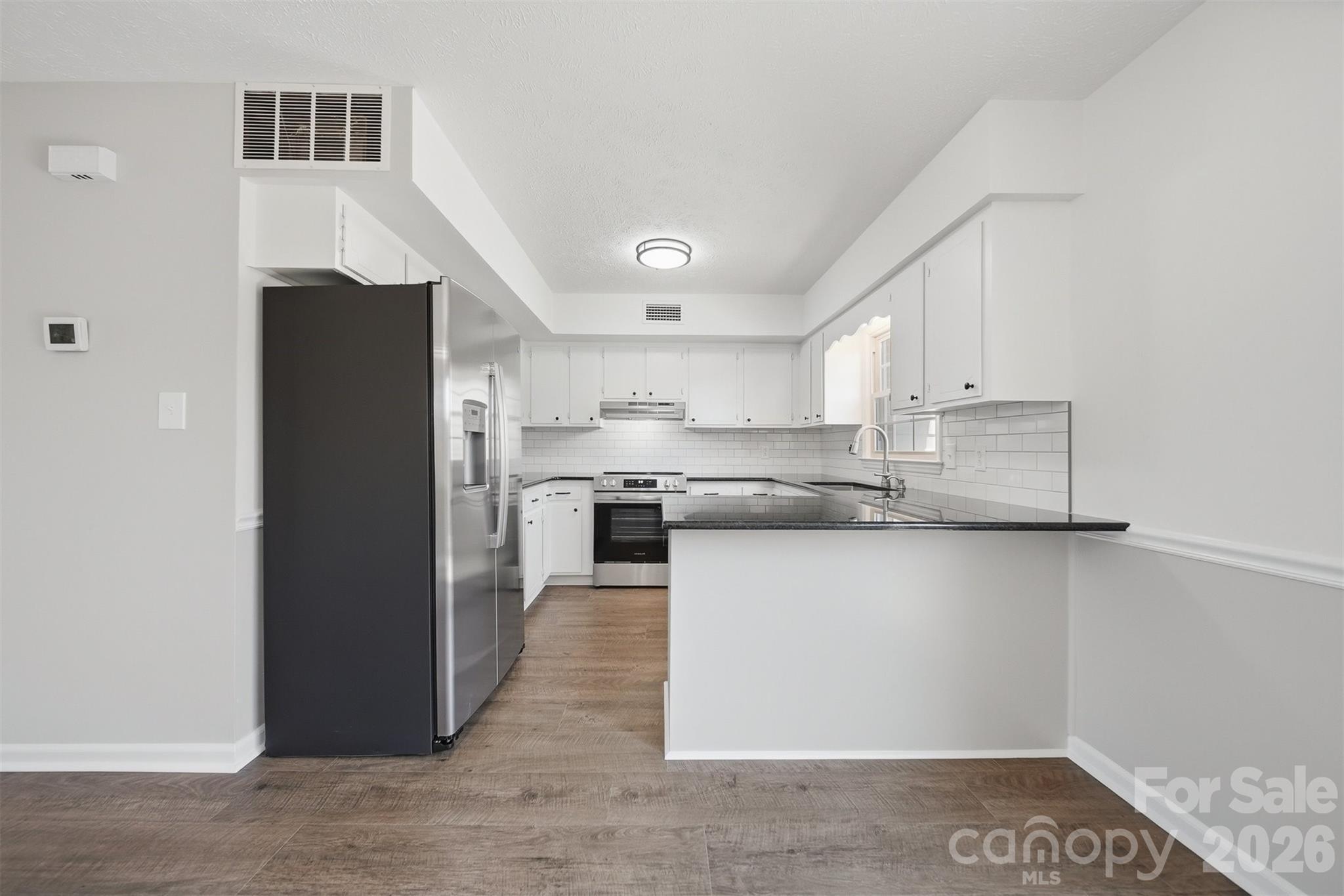 414 7th Street Property Photo 10