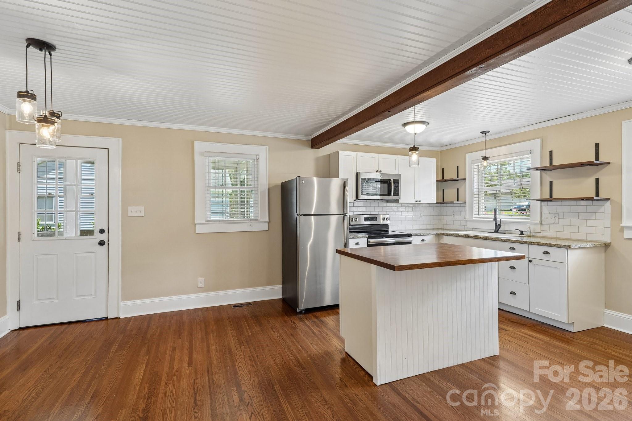 1135 13th Avenue Avenue Property Photo 10