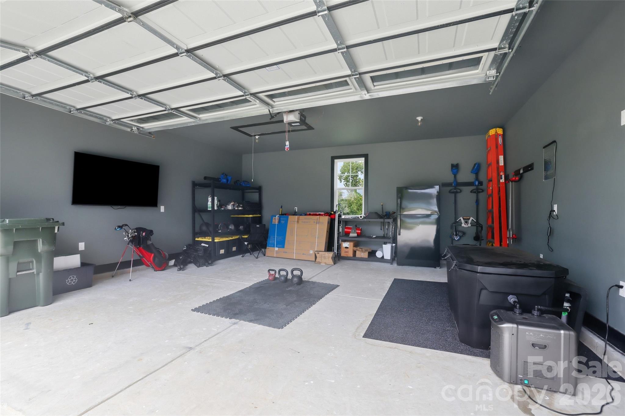 223 Parkland Avenue Property Photo 39