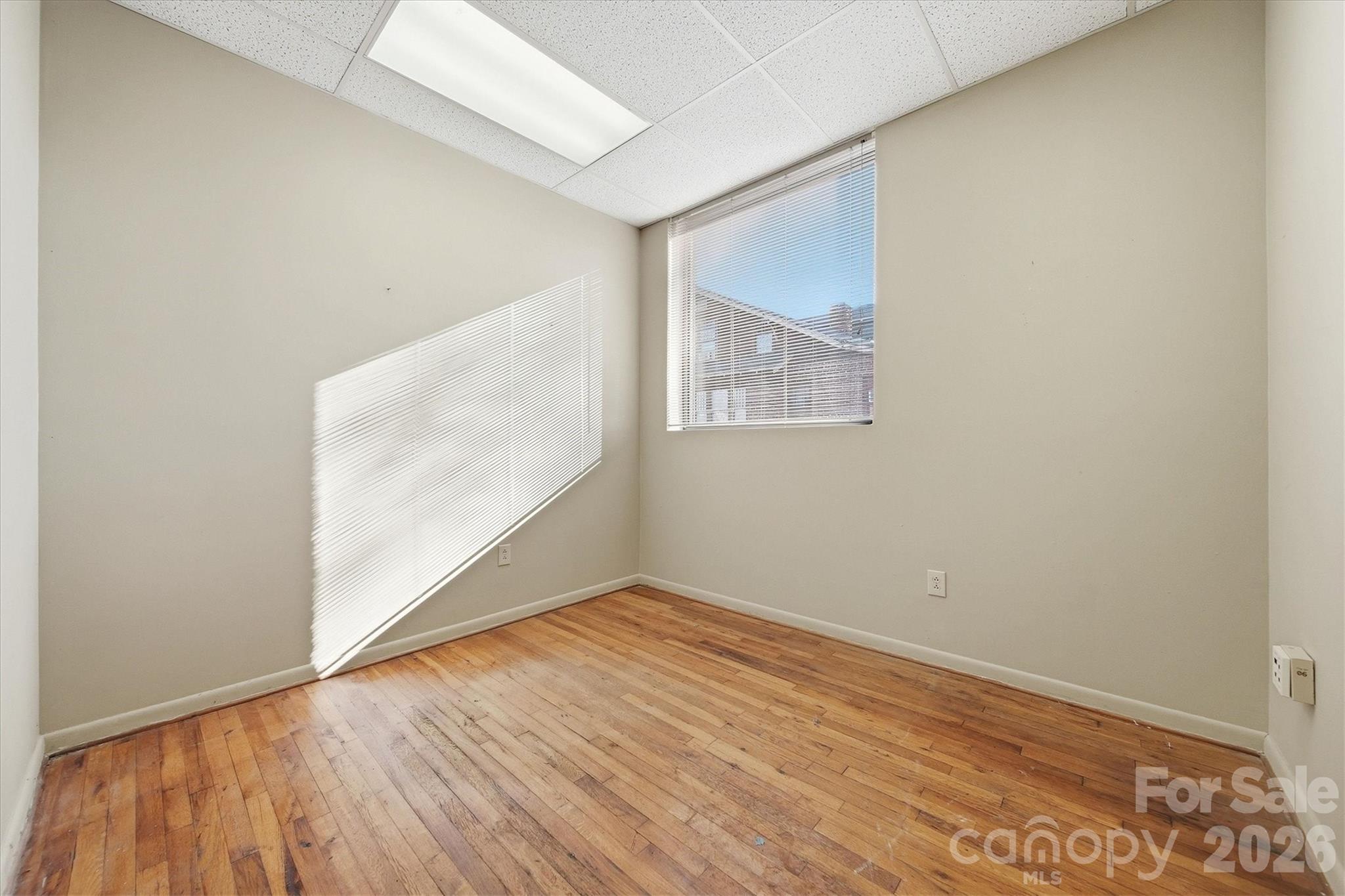 729 1st Avenue Property Photo 22