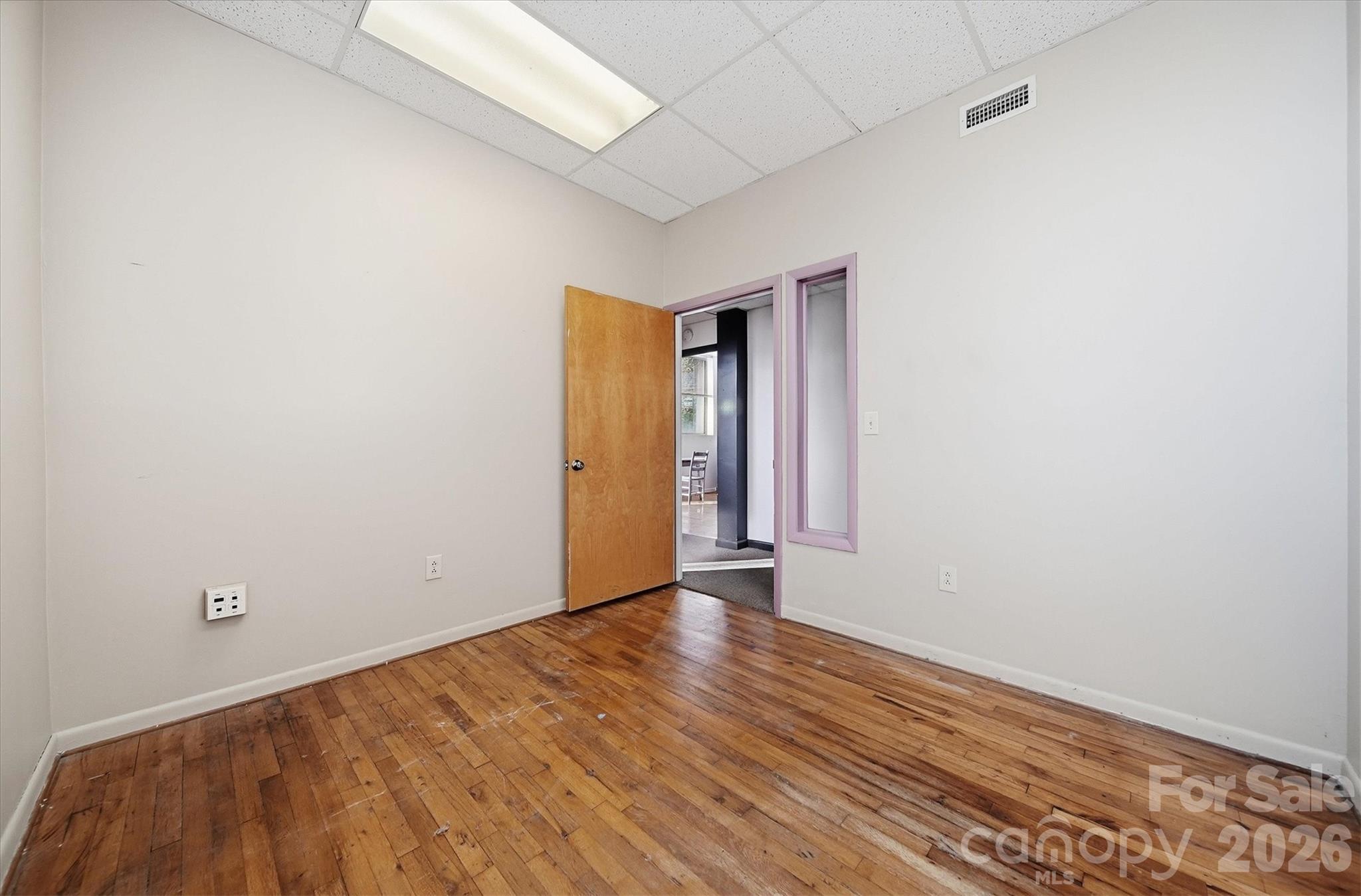 729 1st Avenue Property Photo 23