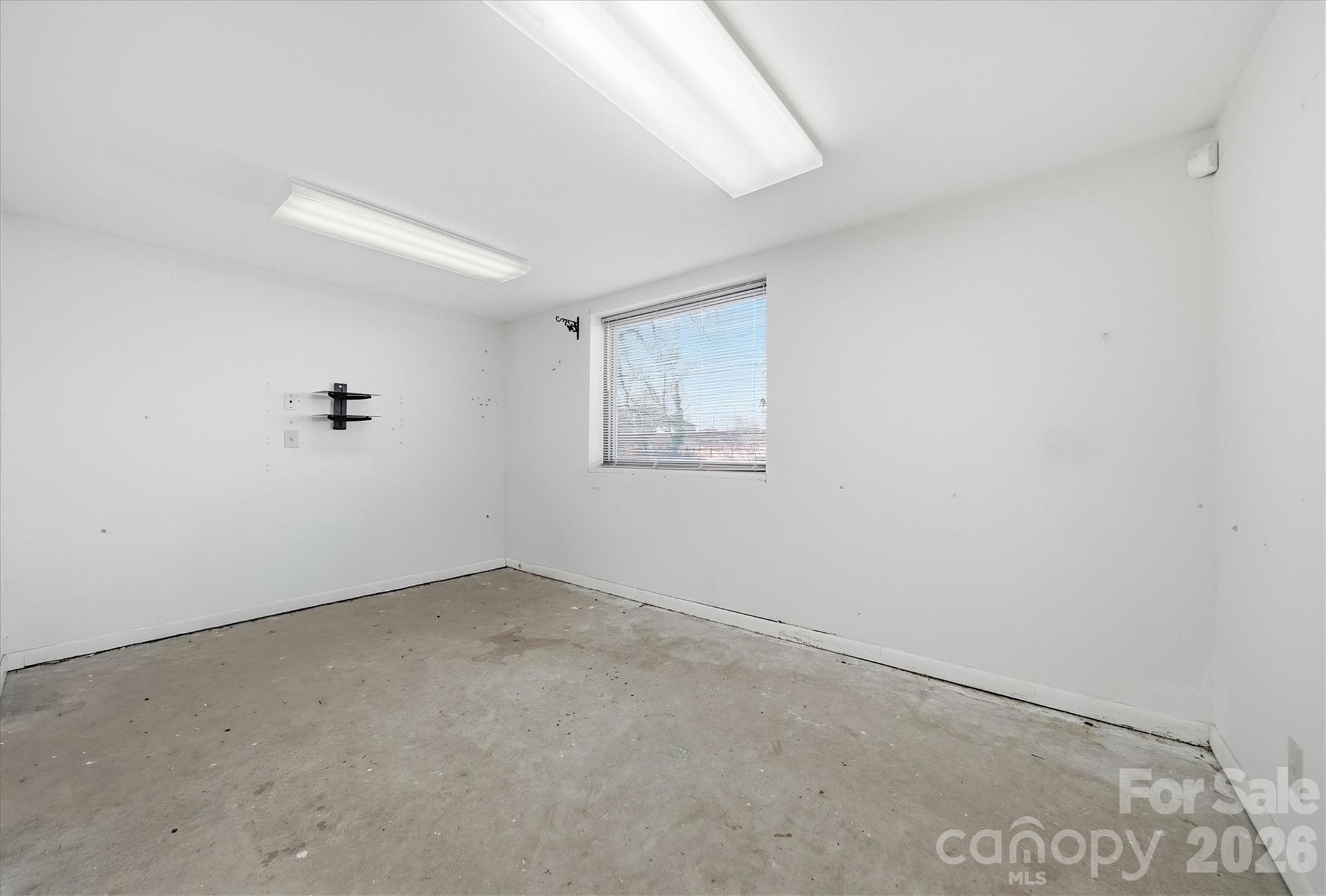729 1st Avenue Property Photo 38