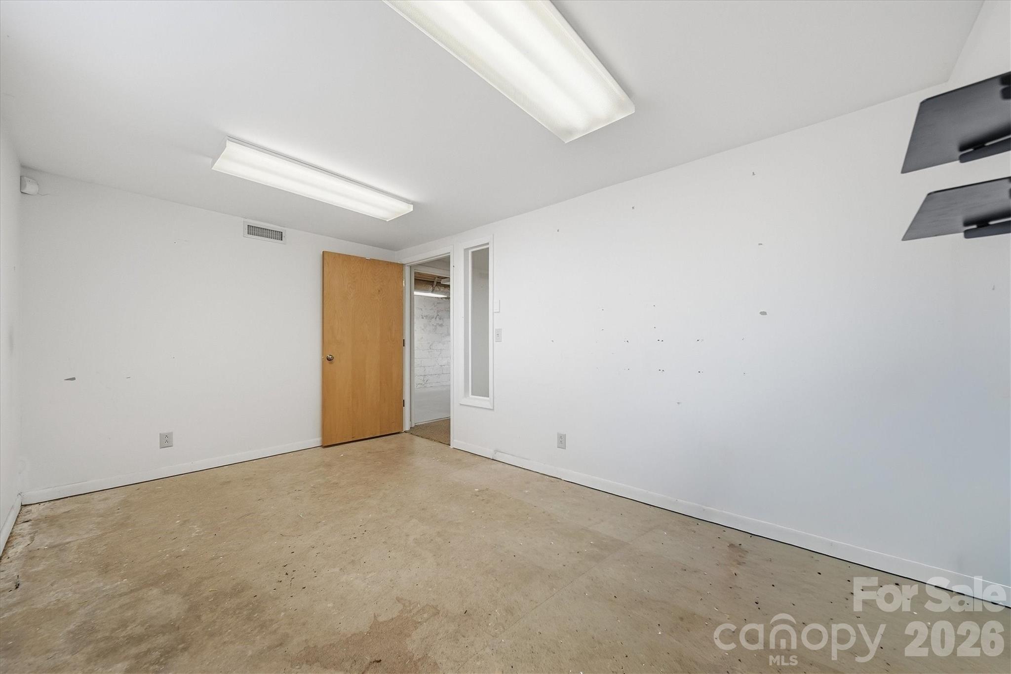 729 1st Avenue Property Photo 39