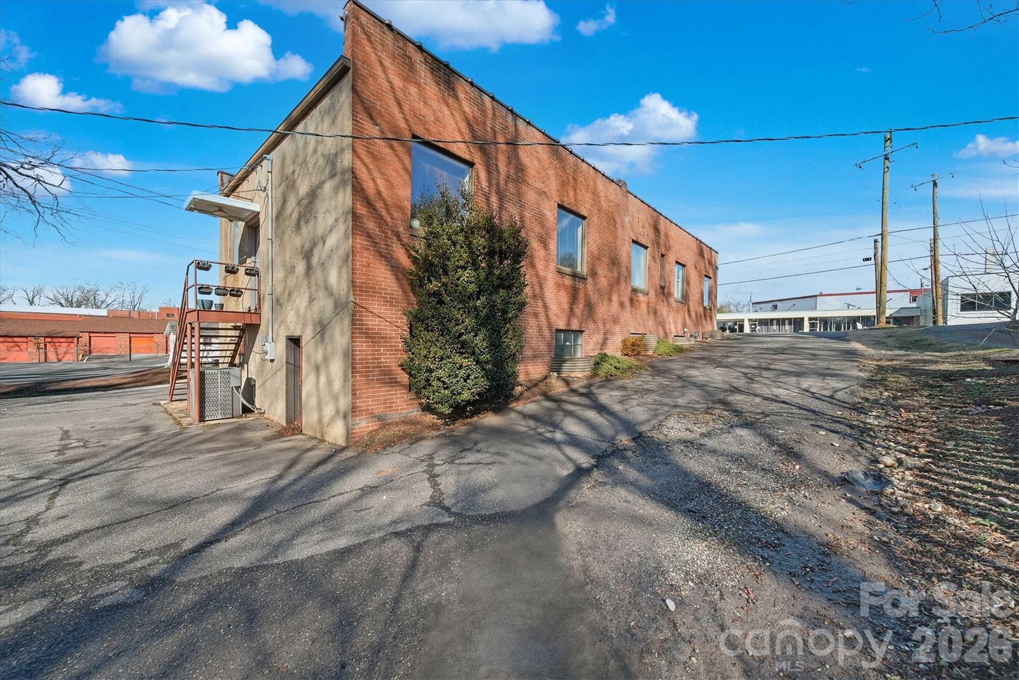 729 1st Avenue Property Photo 42