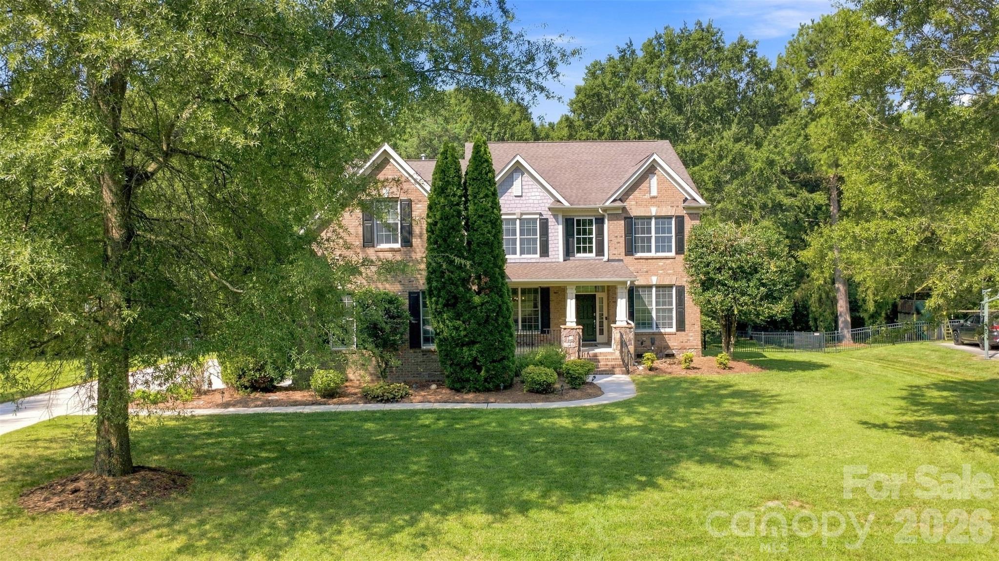 3013 Groves Edge Lane Property Photo 1