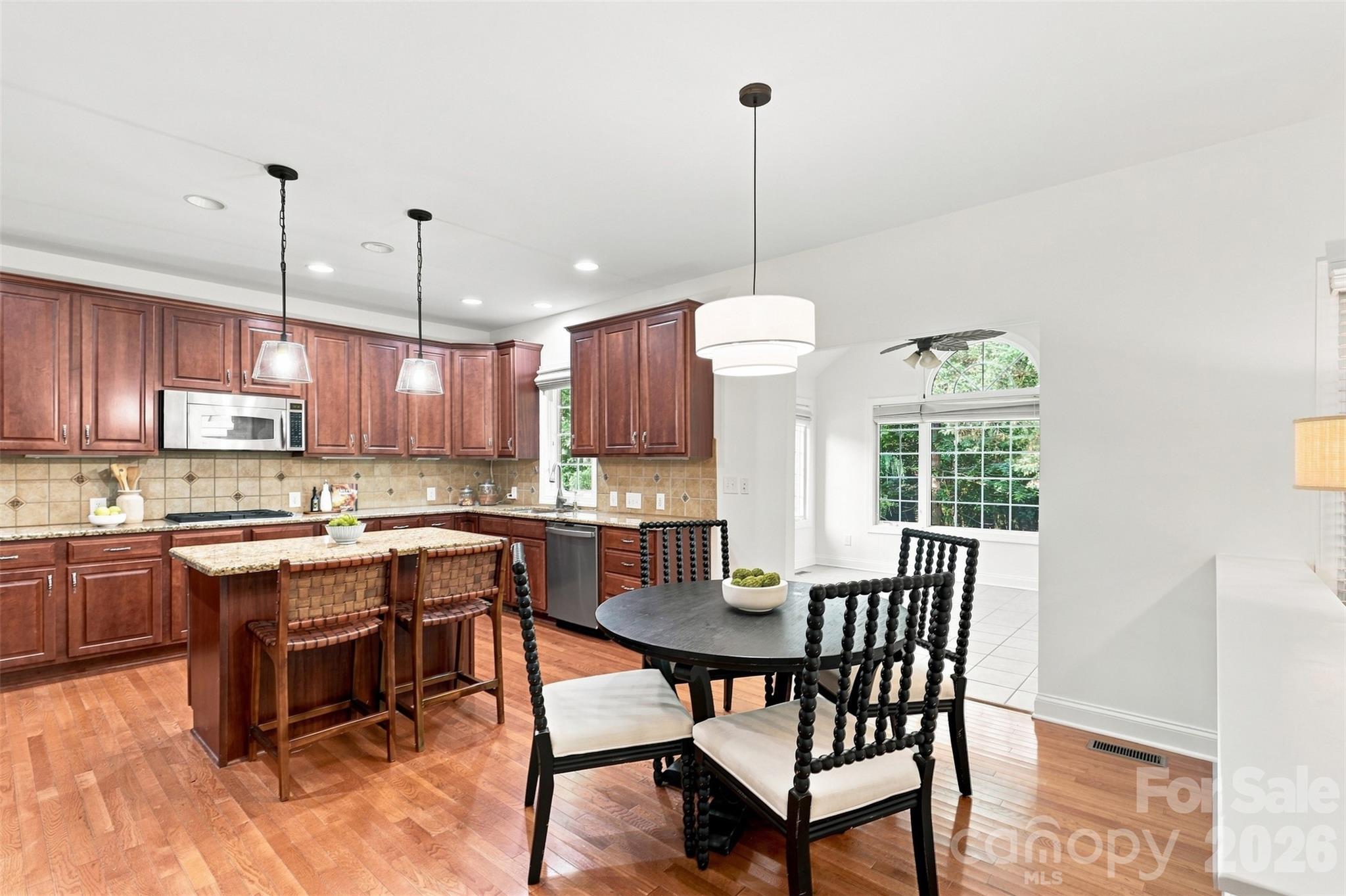 3013 Groves Edge Lane Property Photo 16