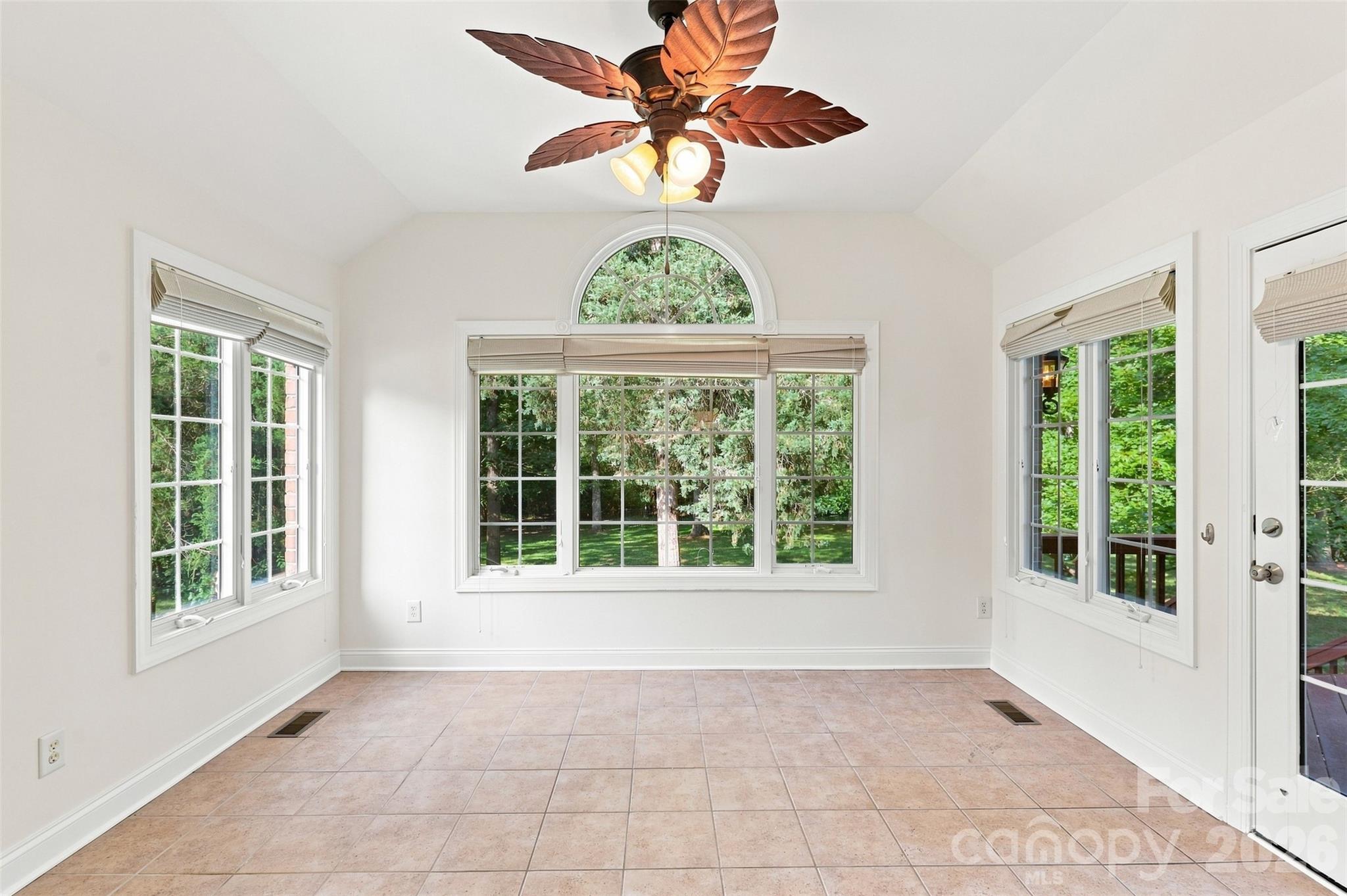3013 Groves Edge Lane Property Photo 17