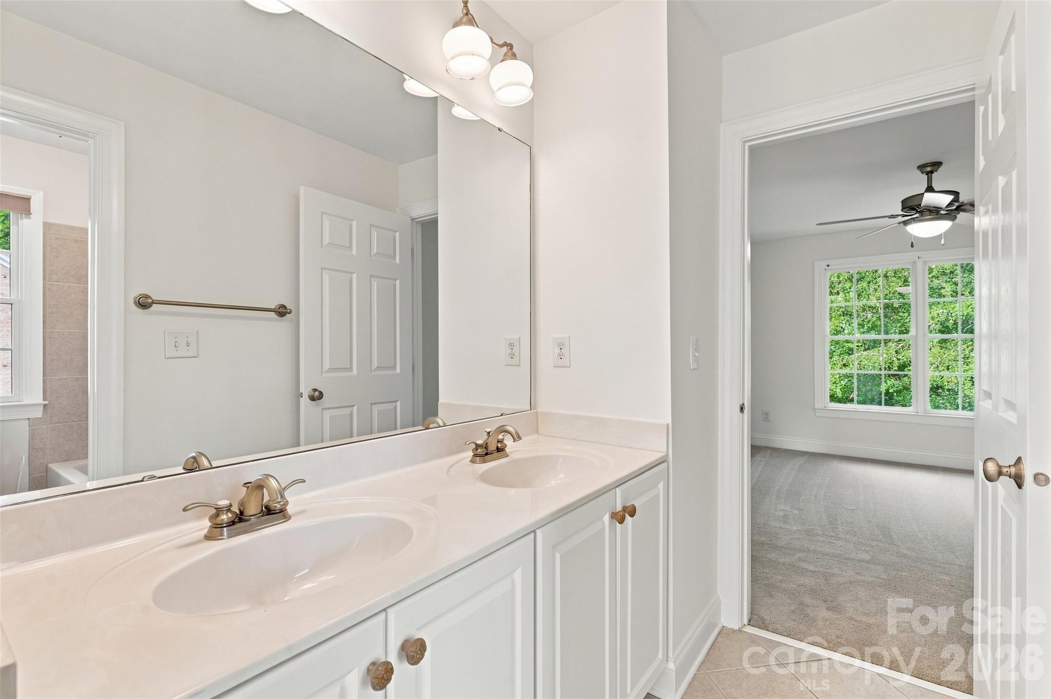 3013 Groves Edge Lane Property Photo 27