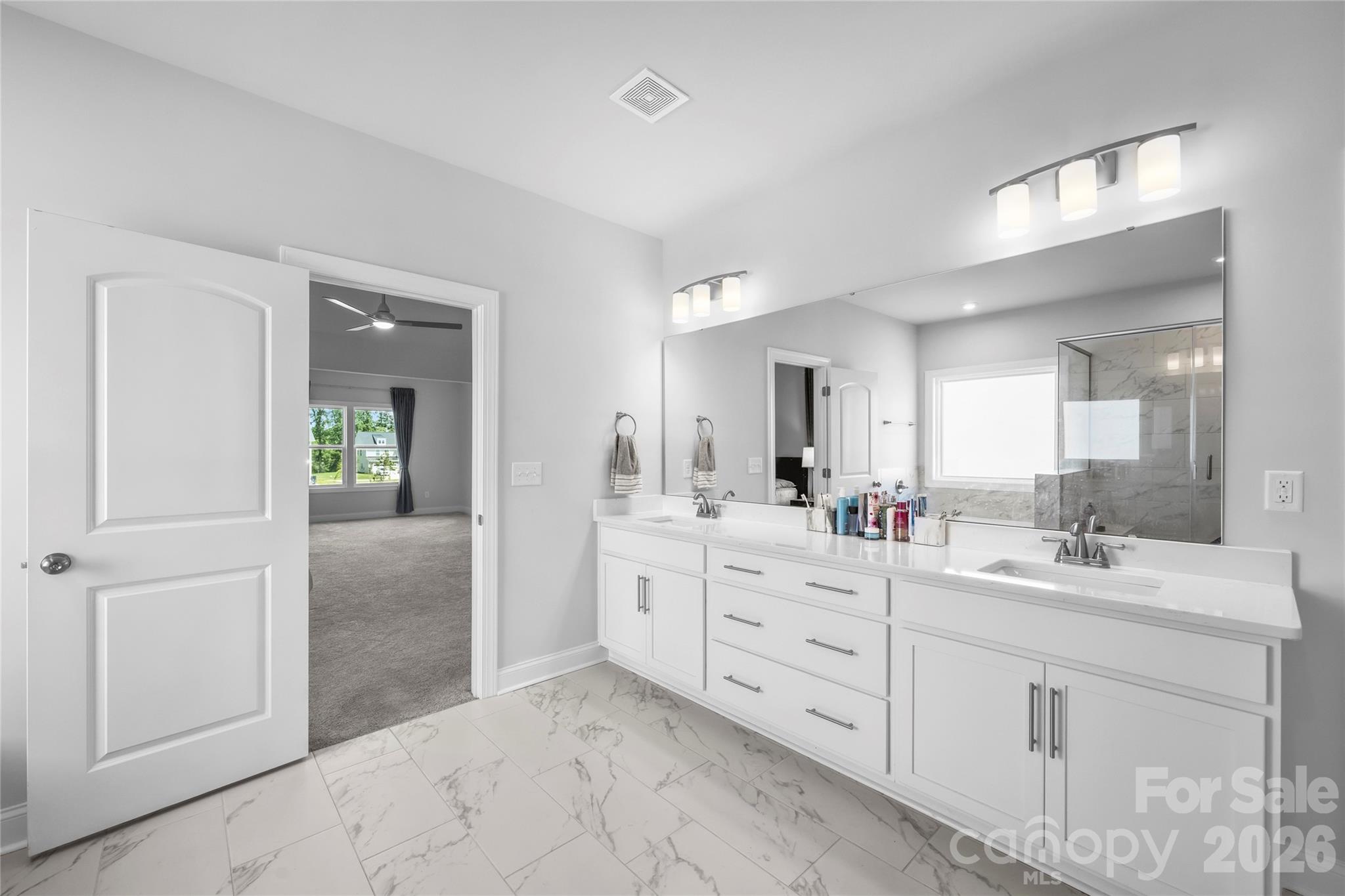 1402 Ashe Meadow Drive Property Photo 16