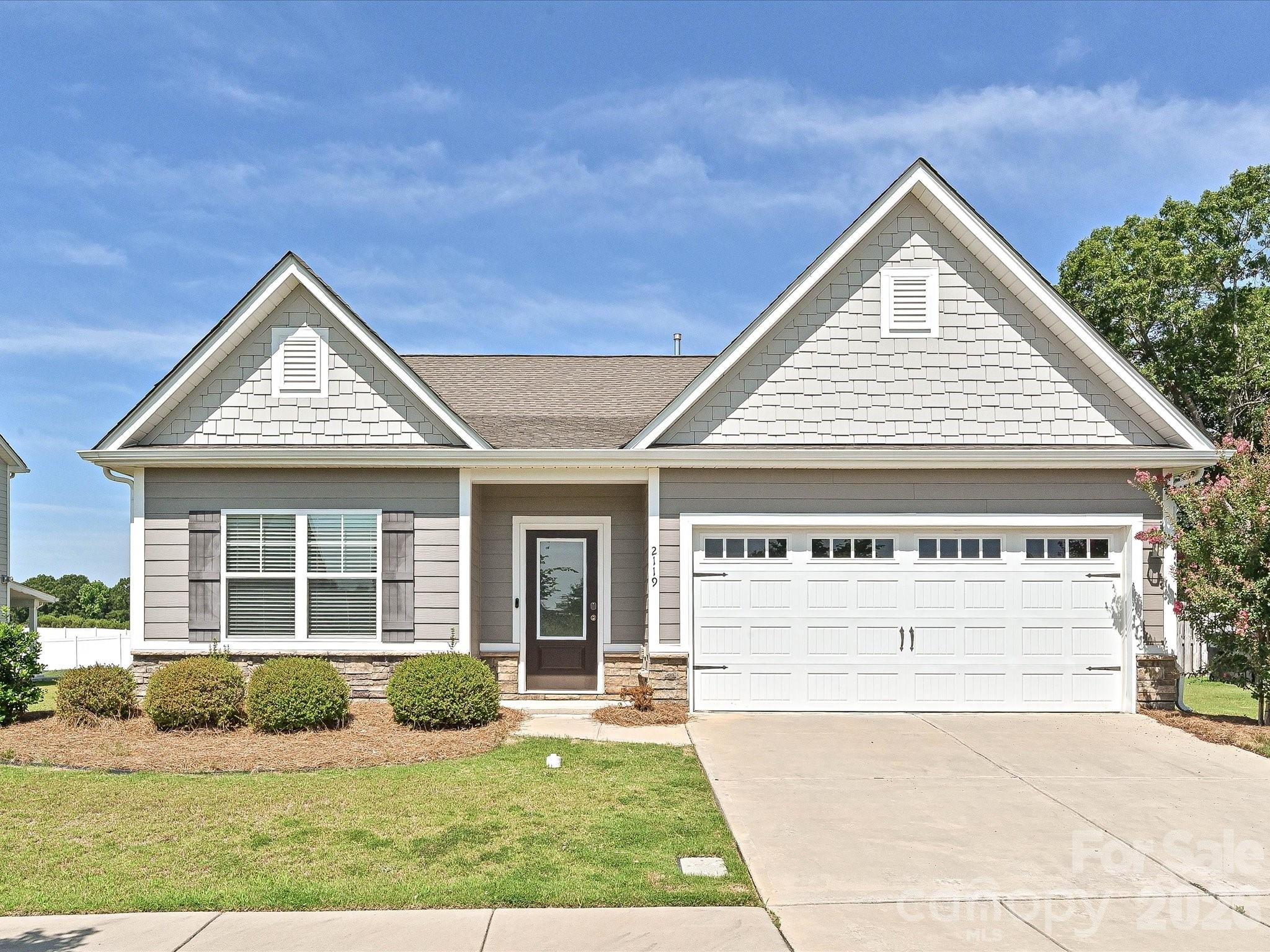 2119 Osten Run Property Photo 1