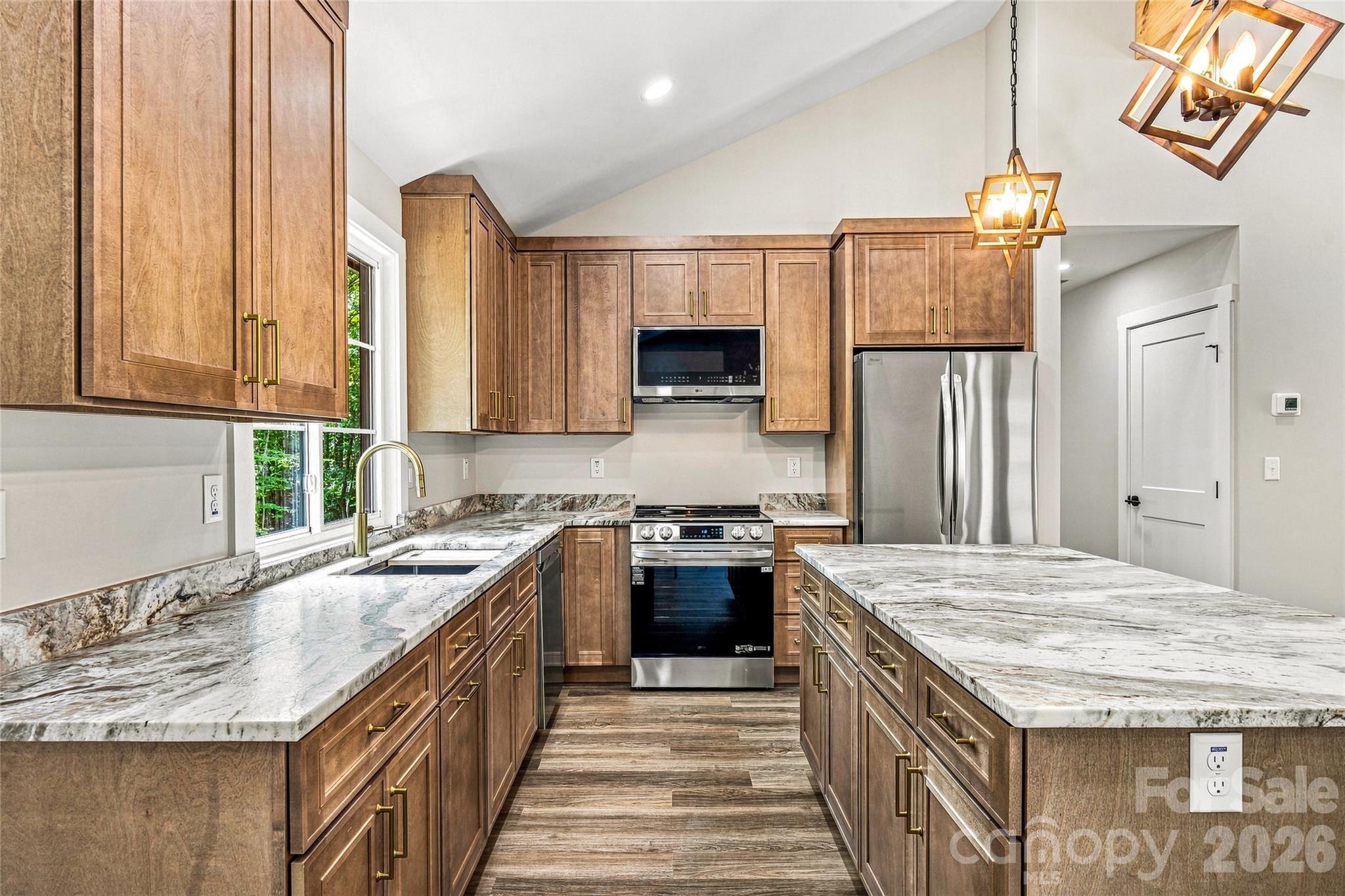 60 Catatoga Trail Property Photo 6
