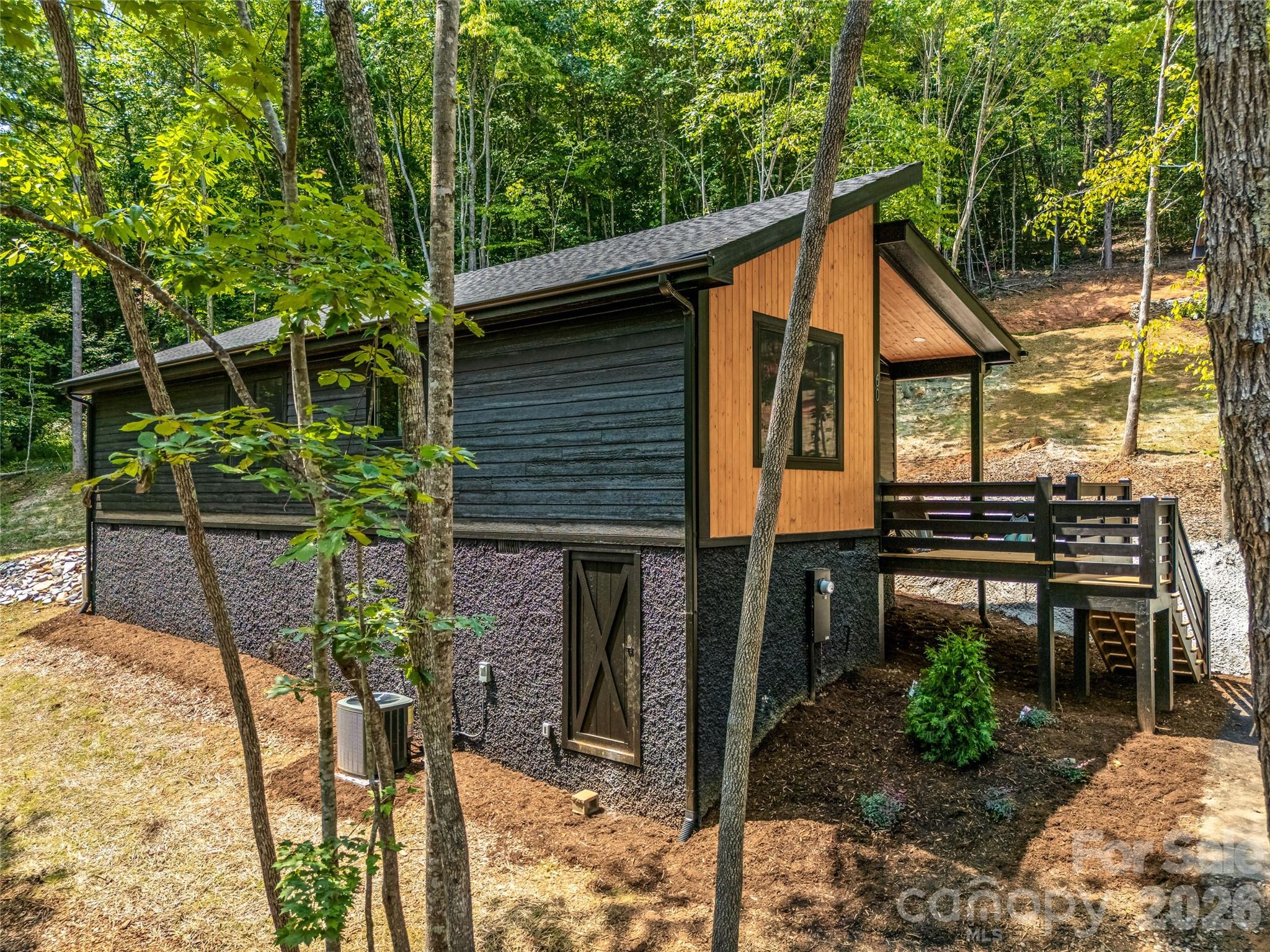 60 Catatoga Trail Property Photo 11
