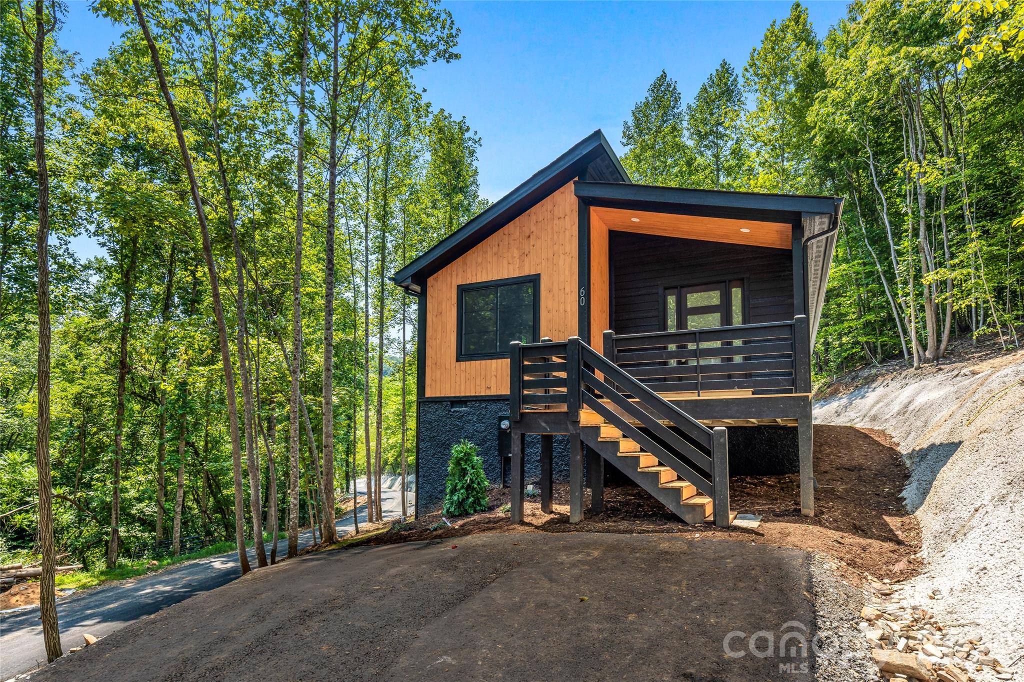 60 Catatoga Trail Property Photo 12
