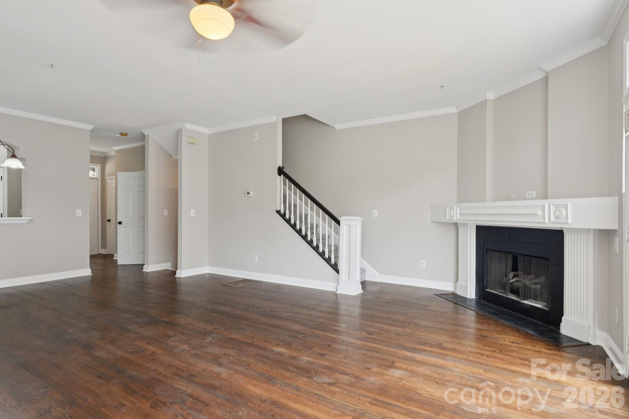 827 4th Street Property Photo 11