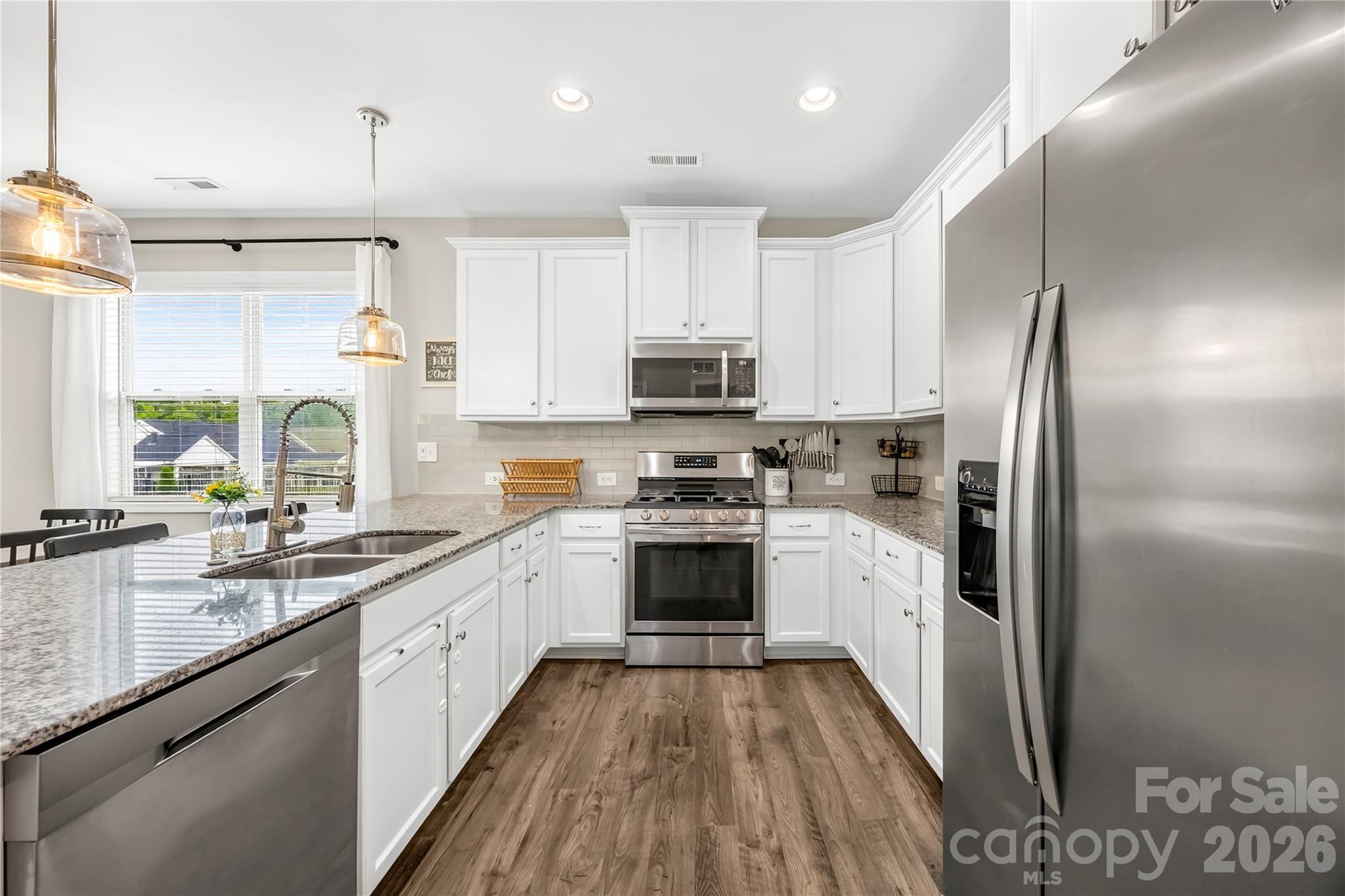 4526 Dover Court Property Photo 14