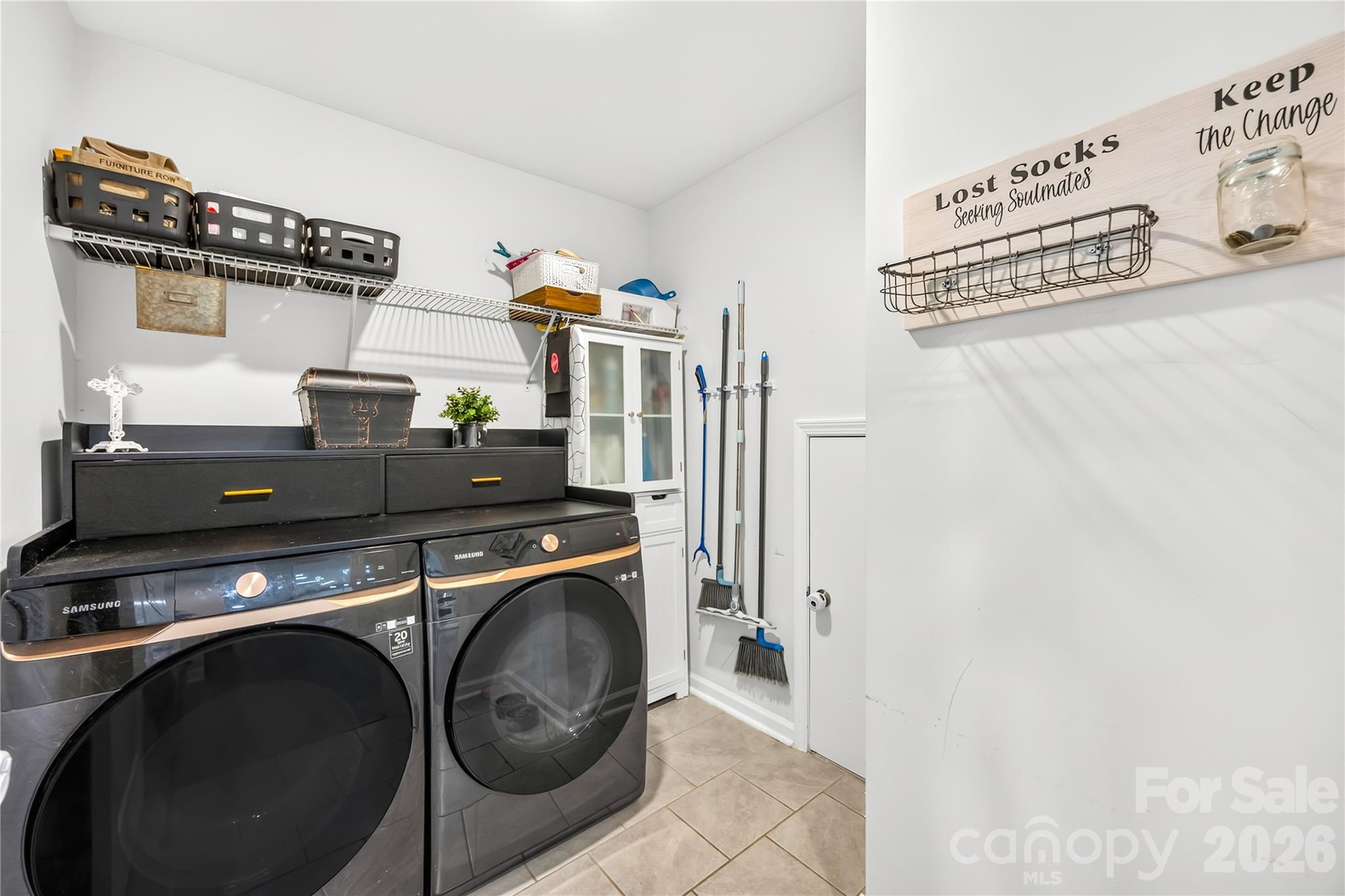 4526 Dover Court Property Photo 16