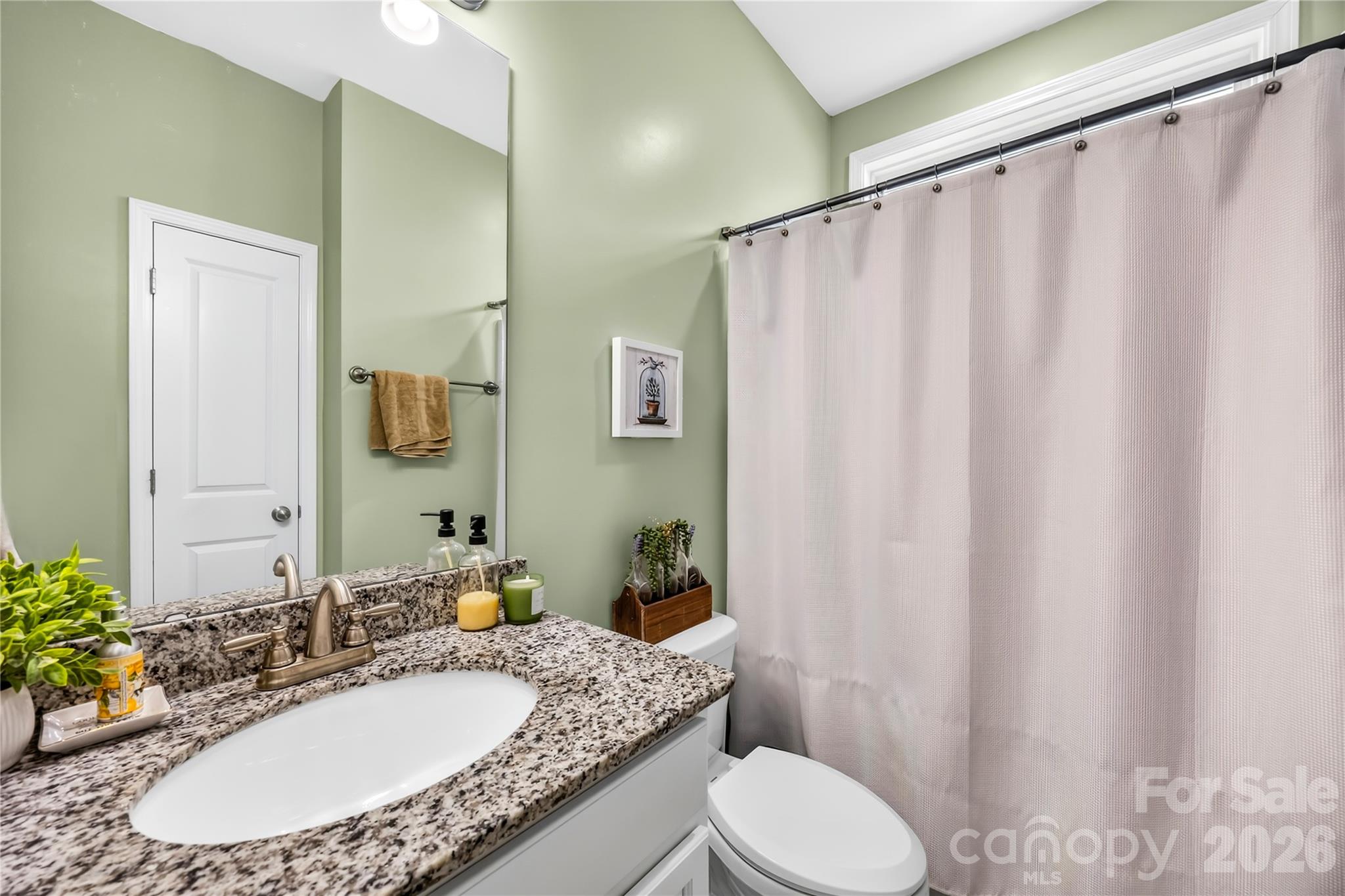 4526 Dover Court Property Photo 18