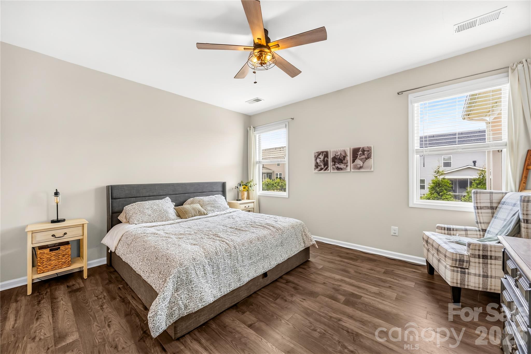4526 Dover Court Property Photo 19