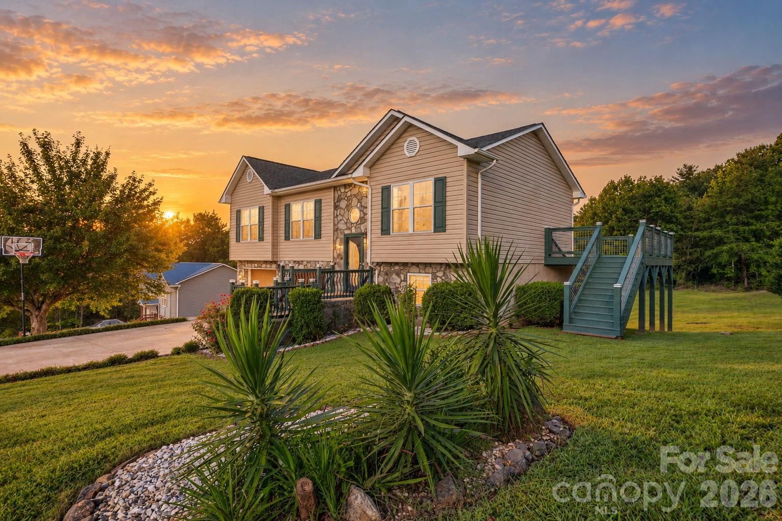 1260 Star Lane Property Photo 1