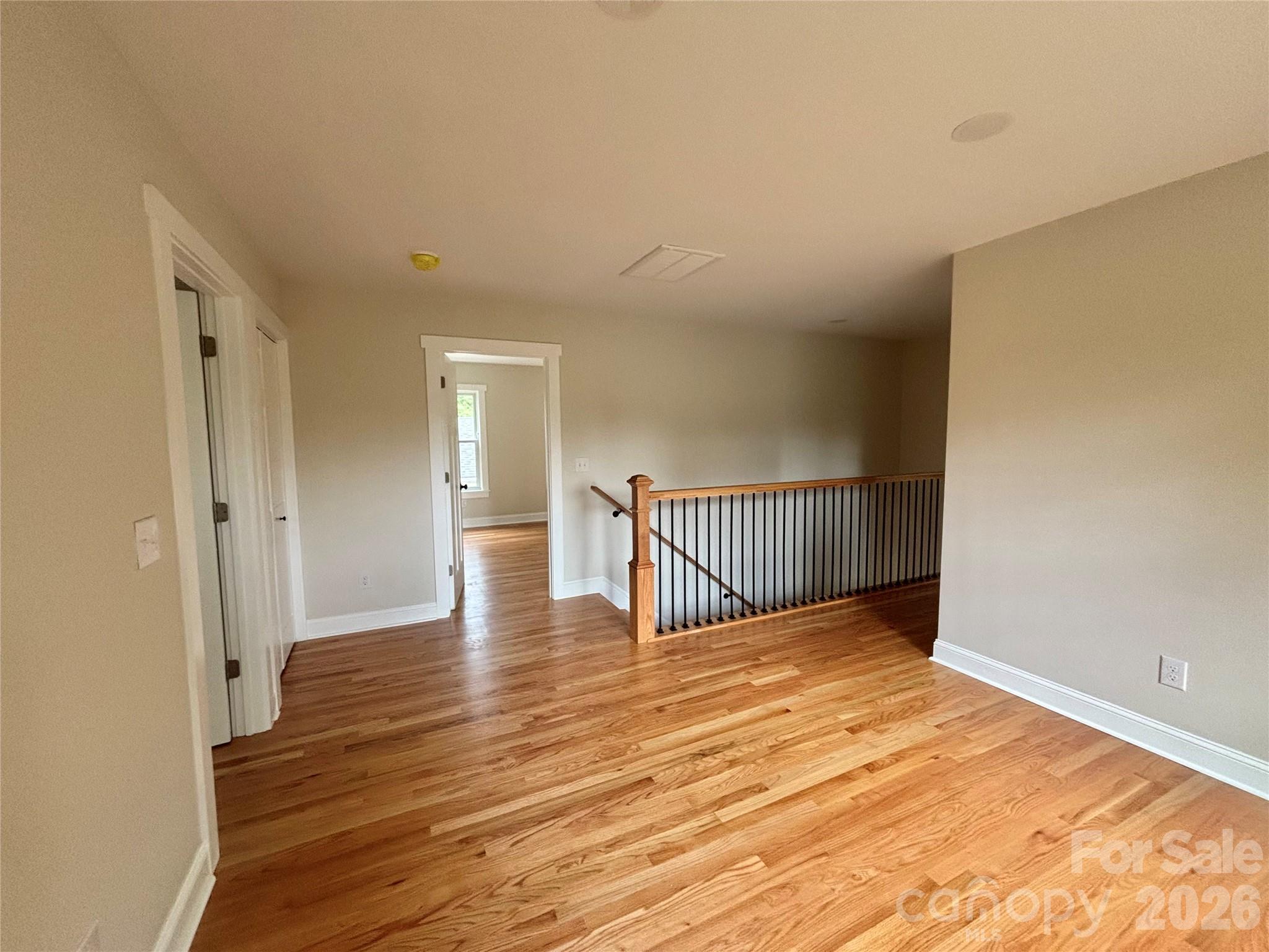 48 Middlemont Avenue Property Photo 18