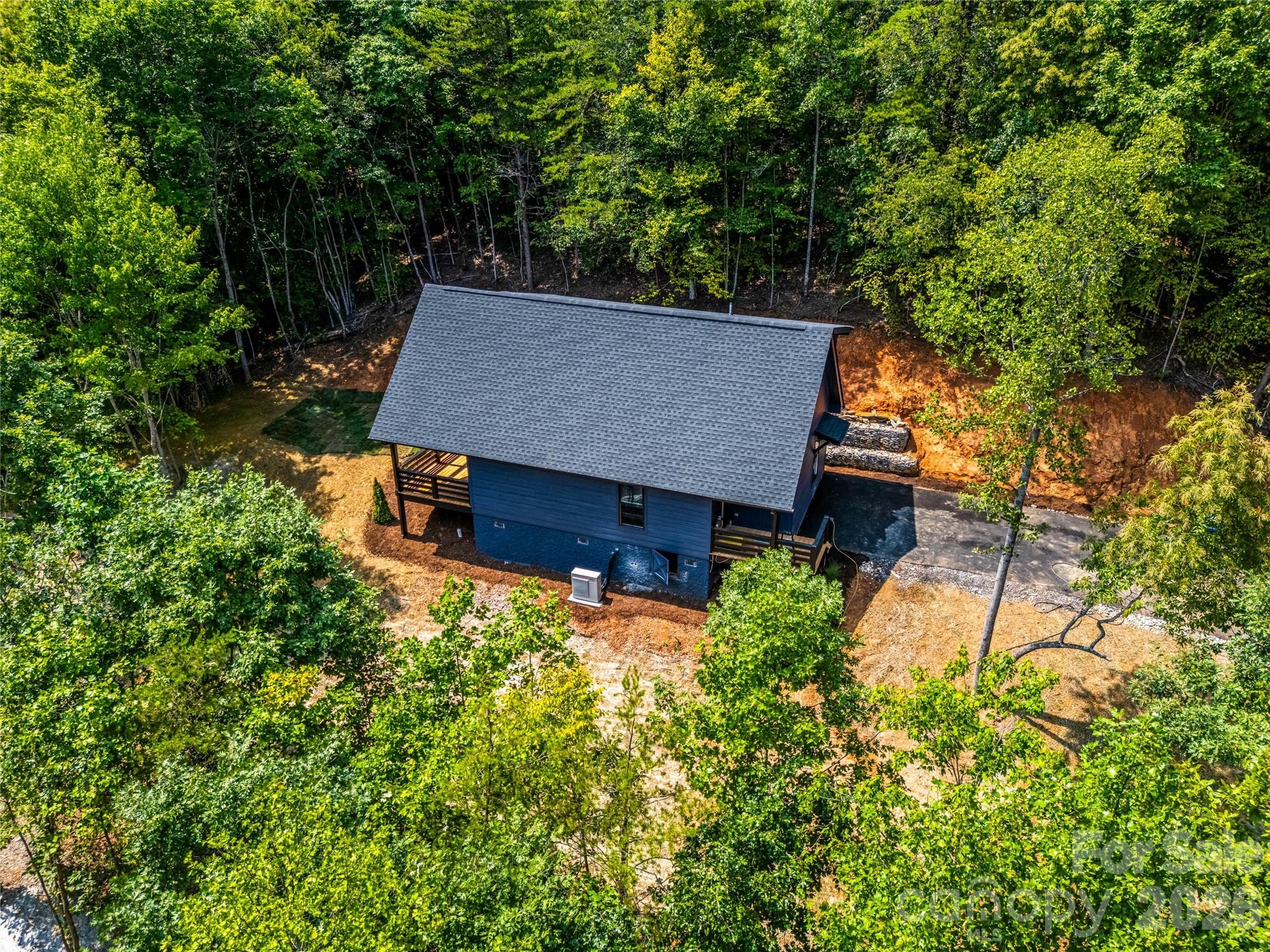 87 Catatoga Trail Property Photo 8