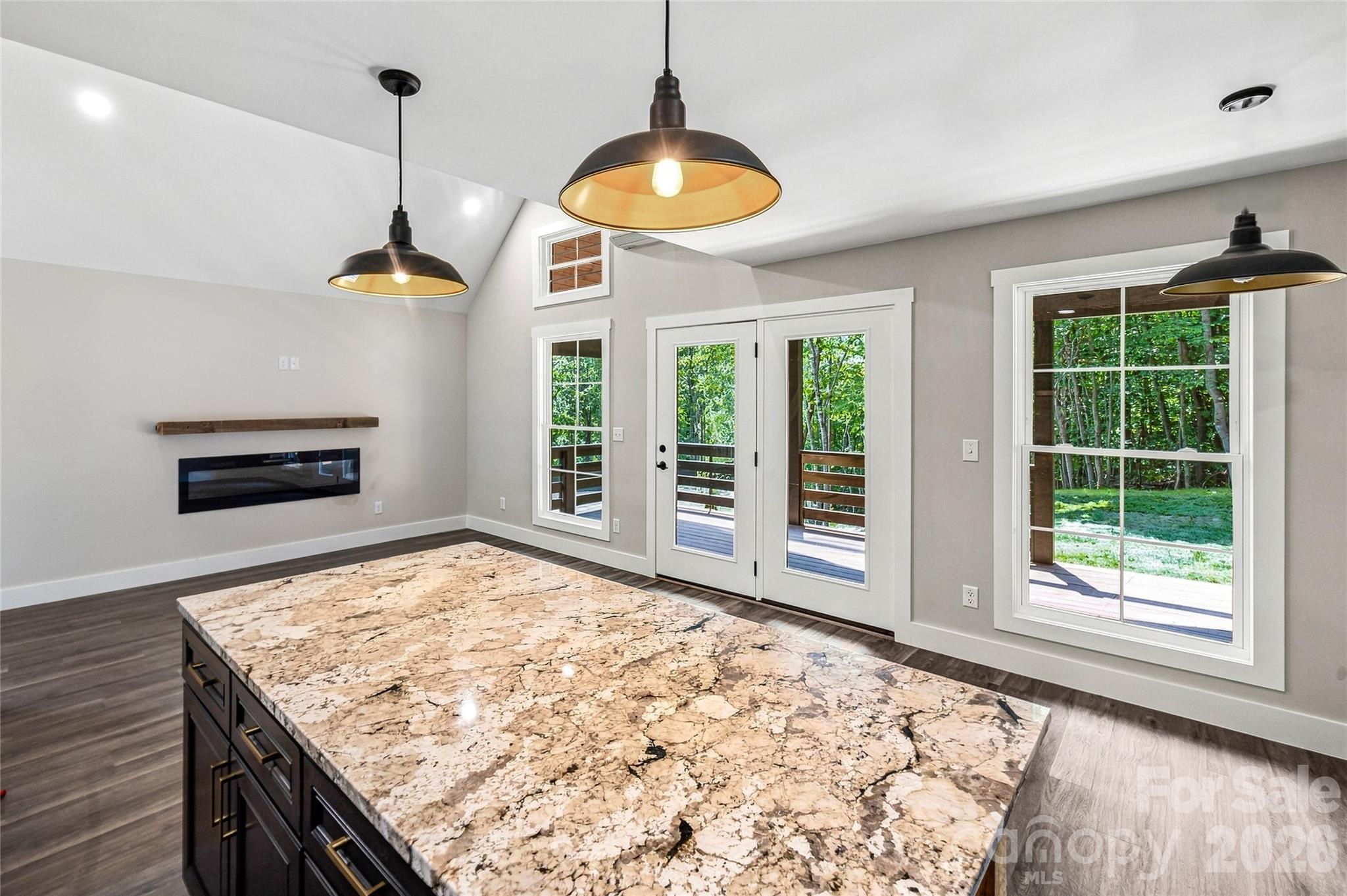 87 Catatoga Trail Property Photo 12