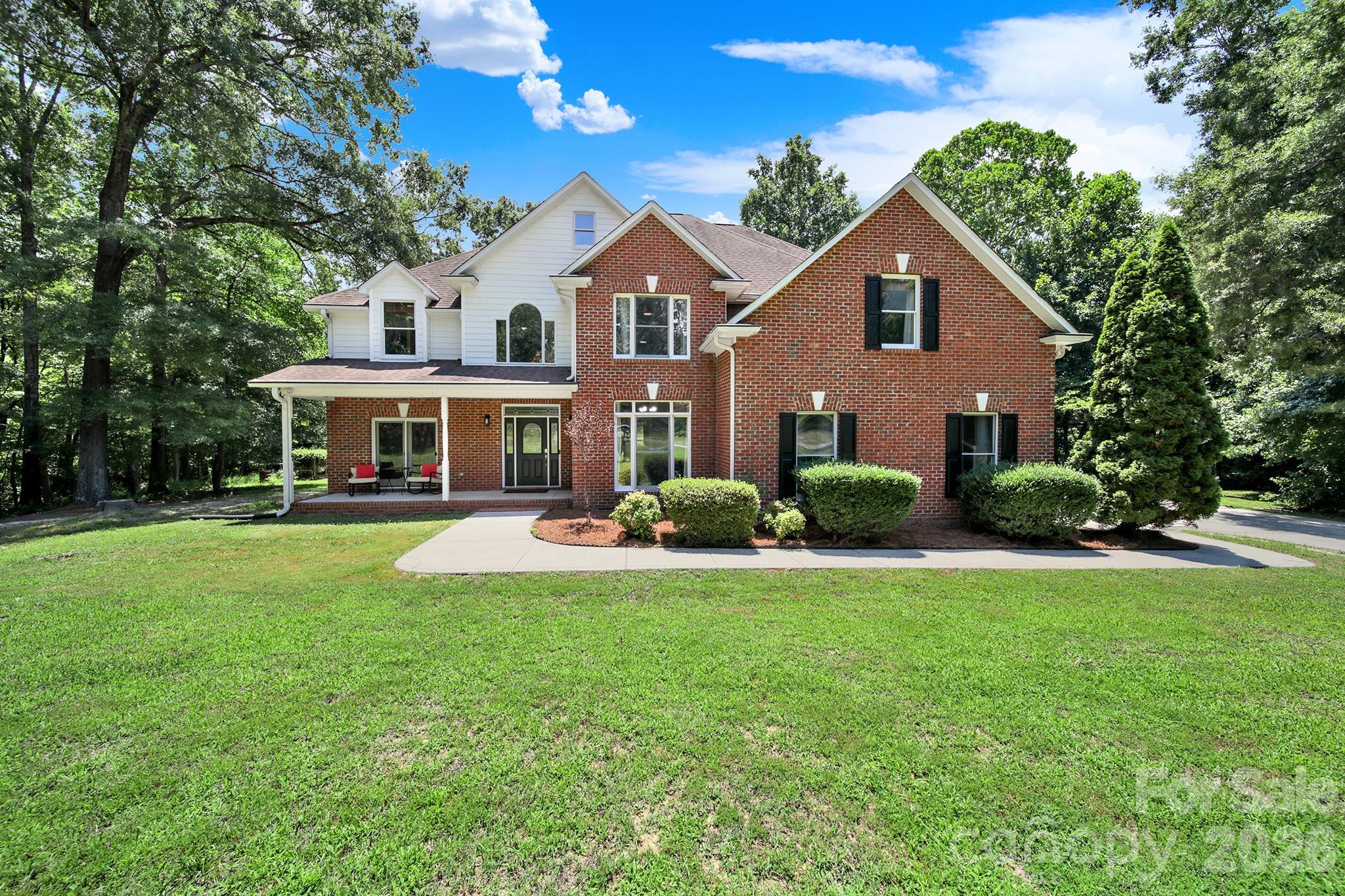 1583 Calder Lane
