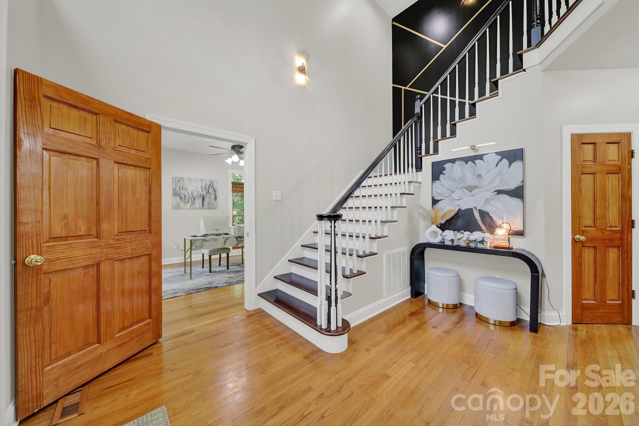 1583 Calder Lane Property Photo 2
