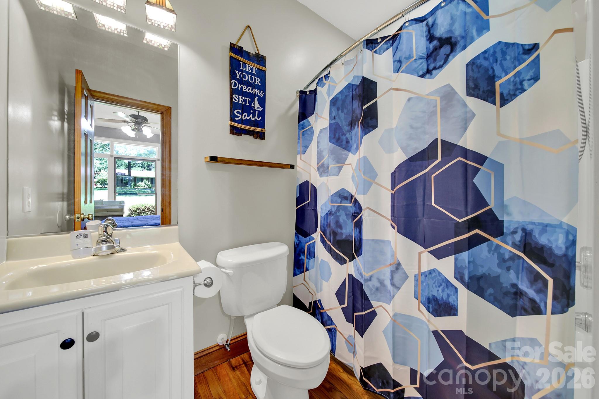 1583 Calder Lane Property Photo 5