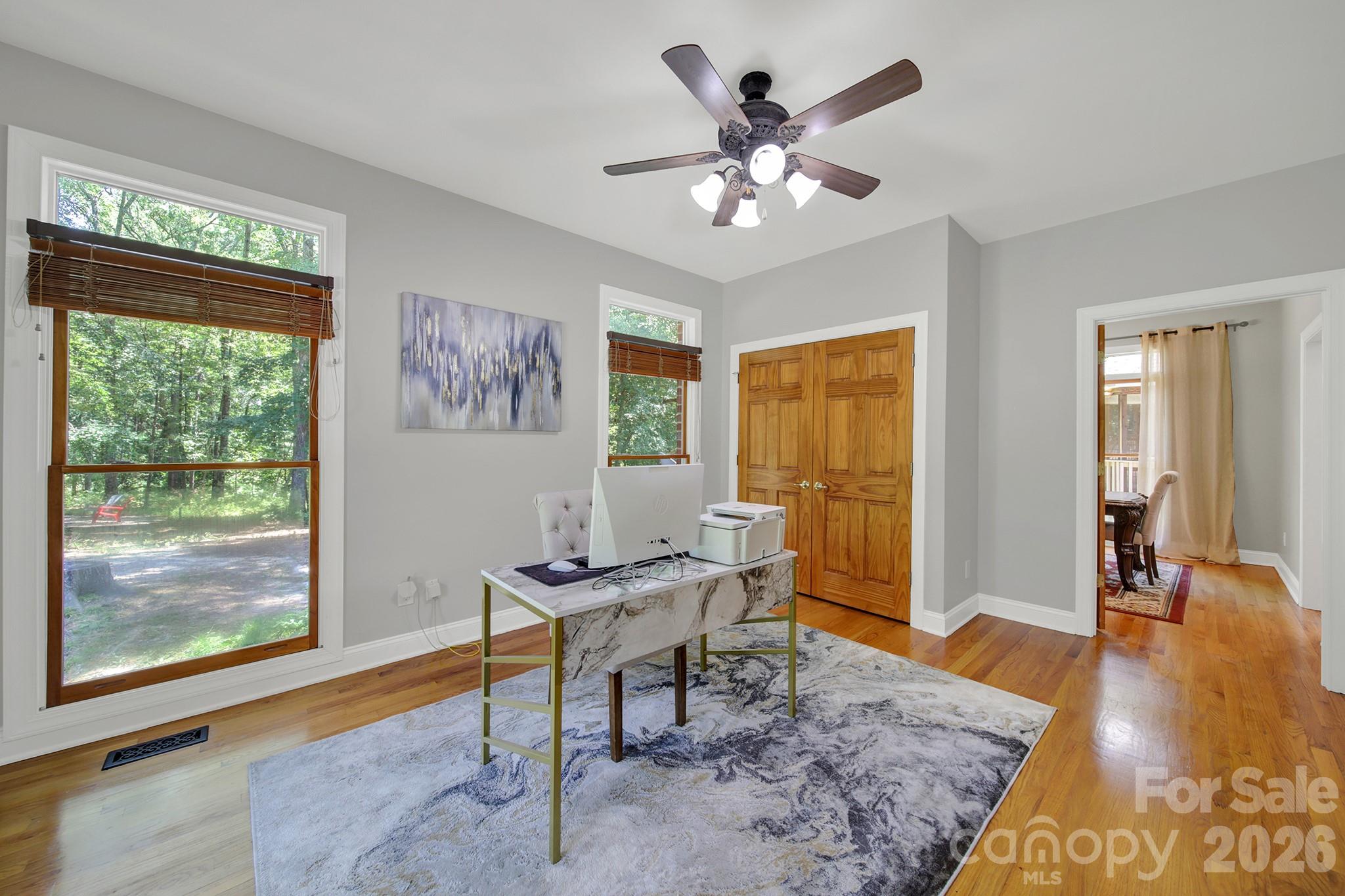 1583 Calder Lane Property Photo 6