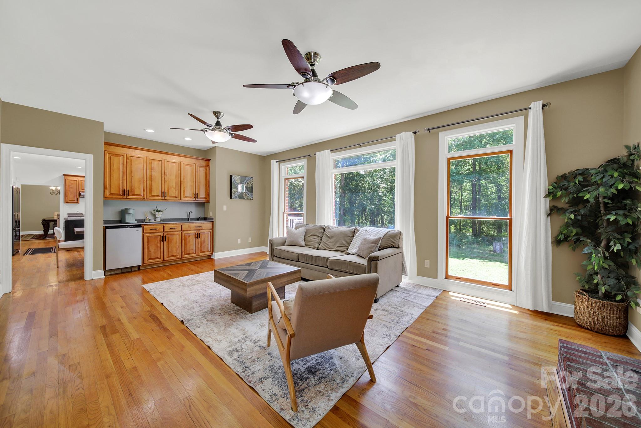 1583 Calder Lane Property Photo 17