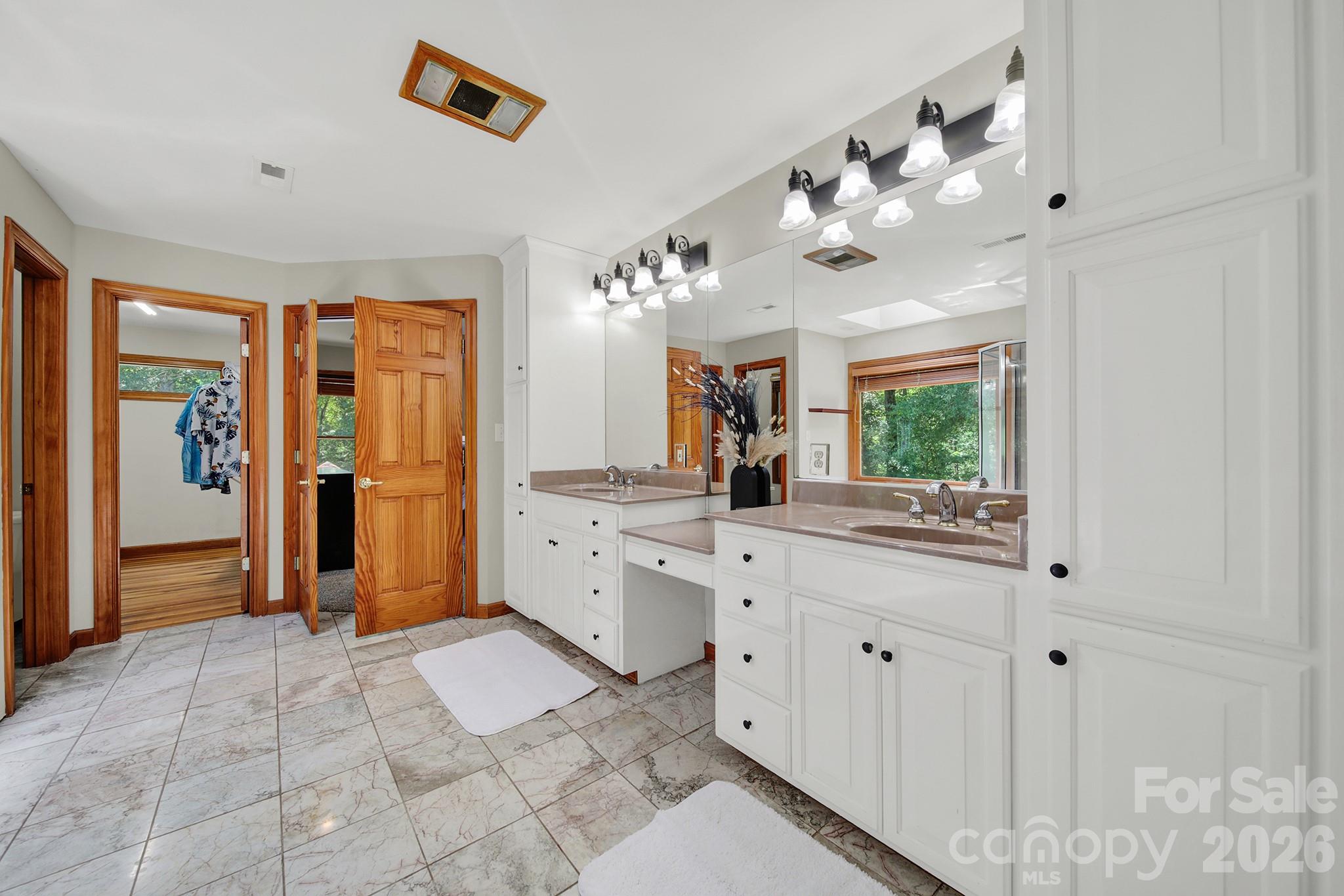 1583 Calder Lane Property Photo 24