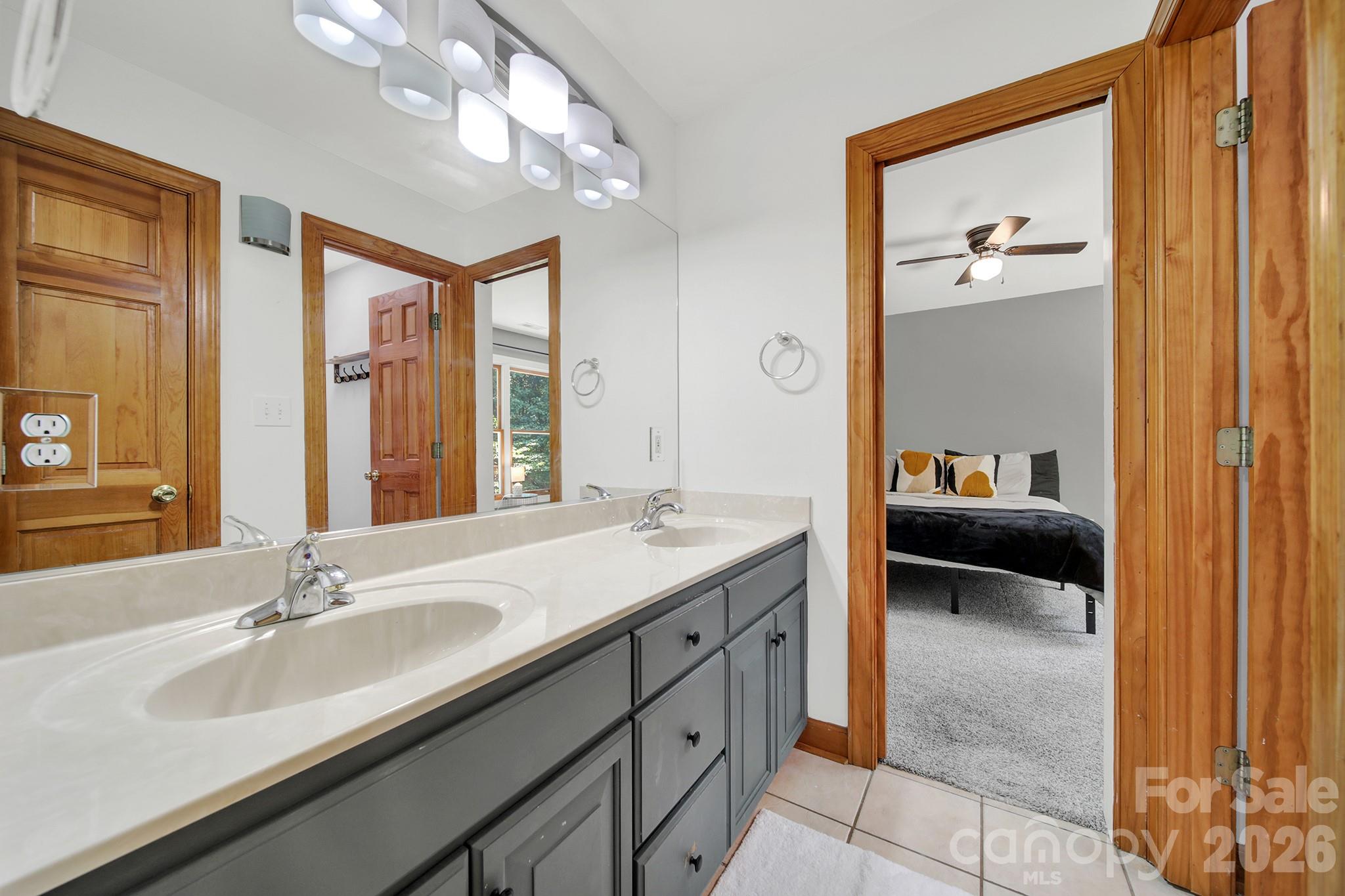 1583 Calder Lane Property Photo 32