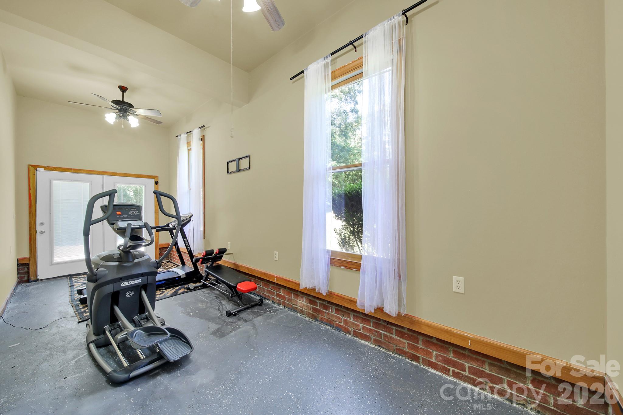 1583 Calder Lane Property Photo 38