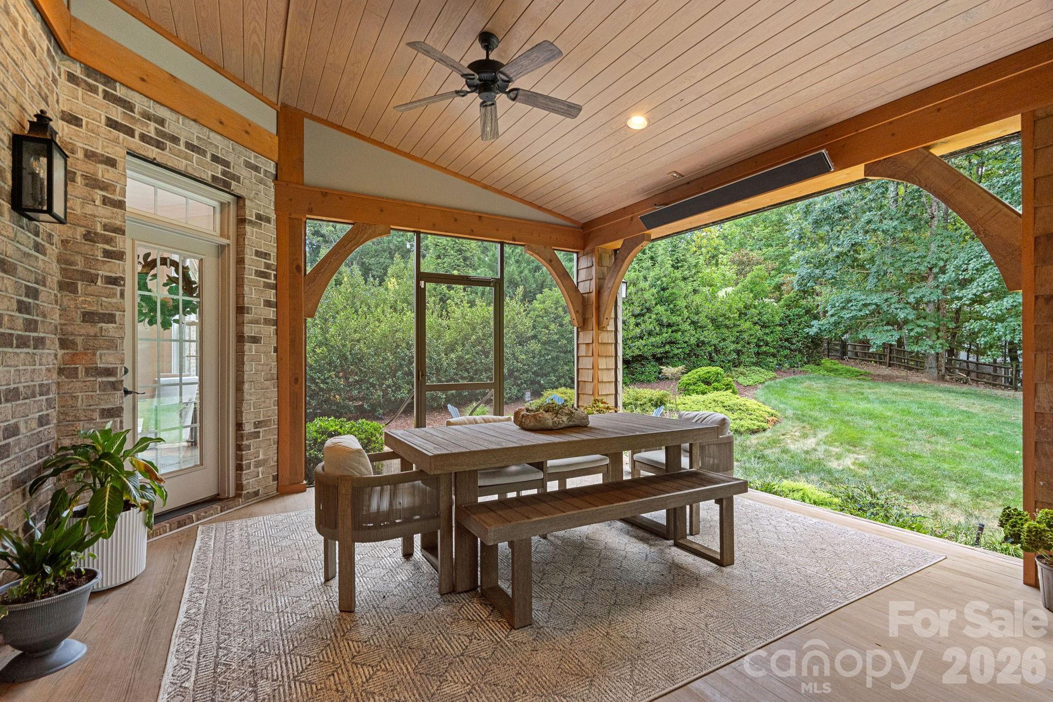 3813 Lakeside Drive Property Photo 33