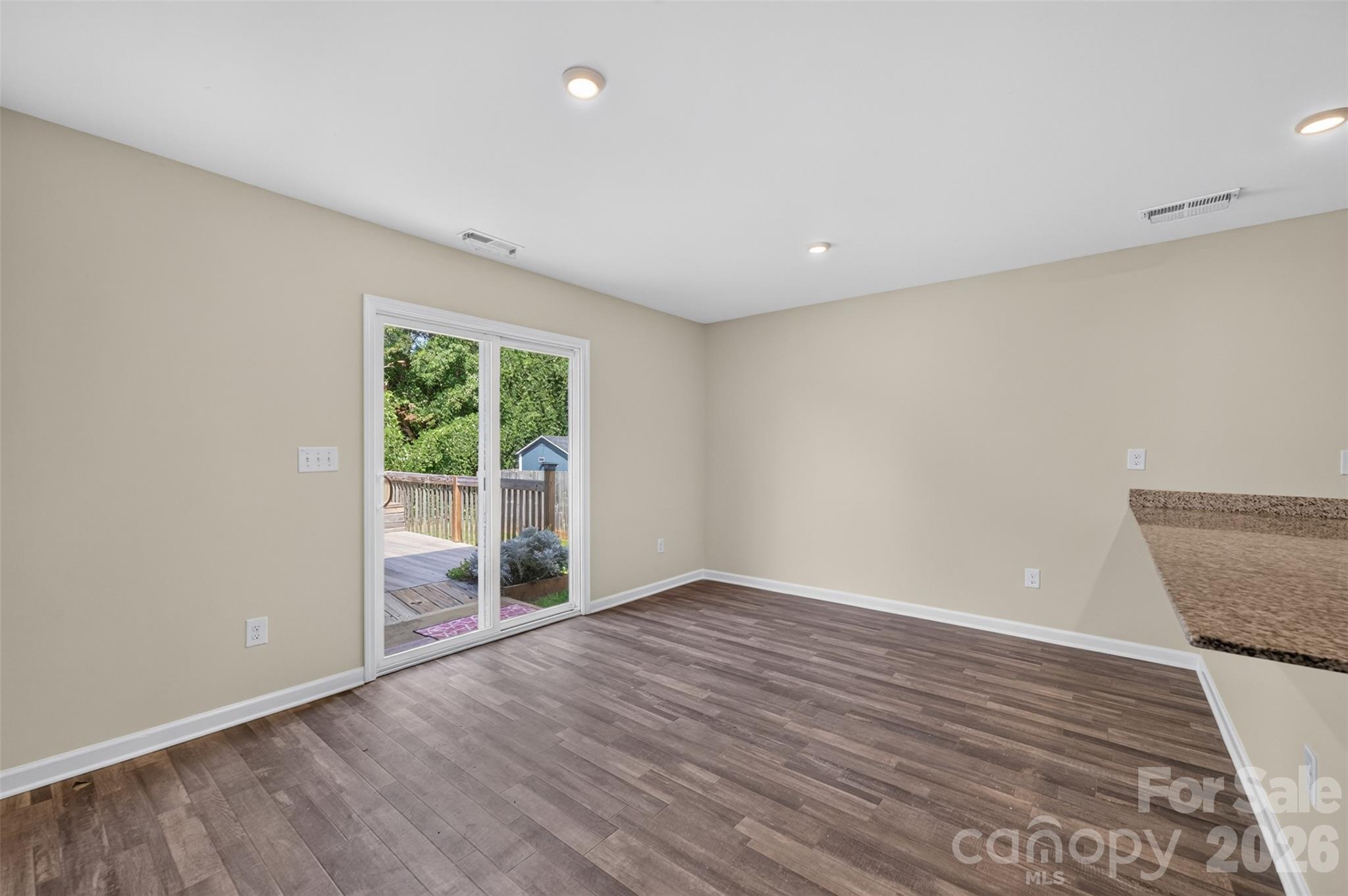 1475 Cannan Mountain Drive 25 Property Photo 19