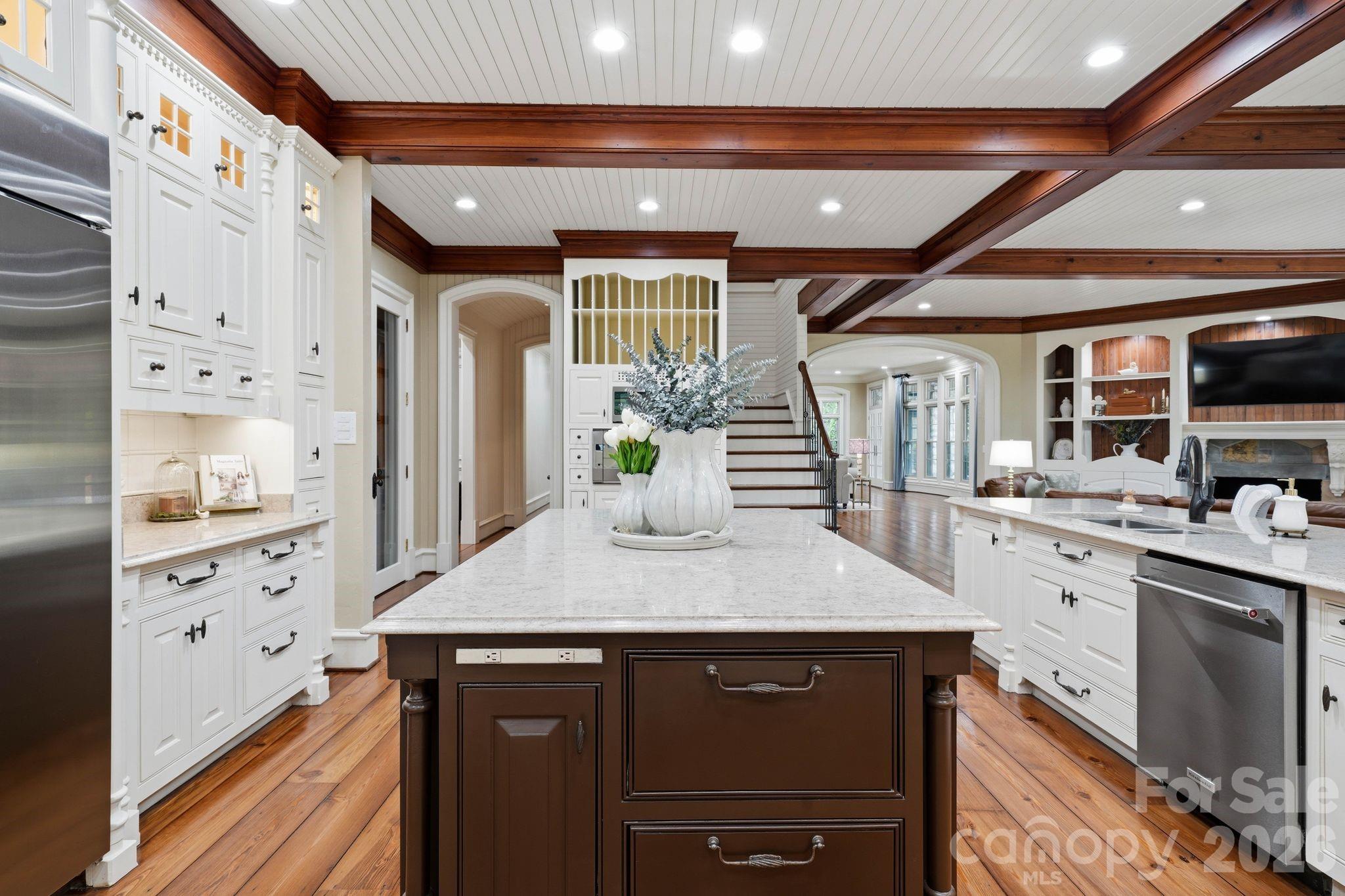 525 Lake Lynn Road Property Photo 15