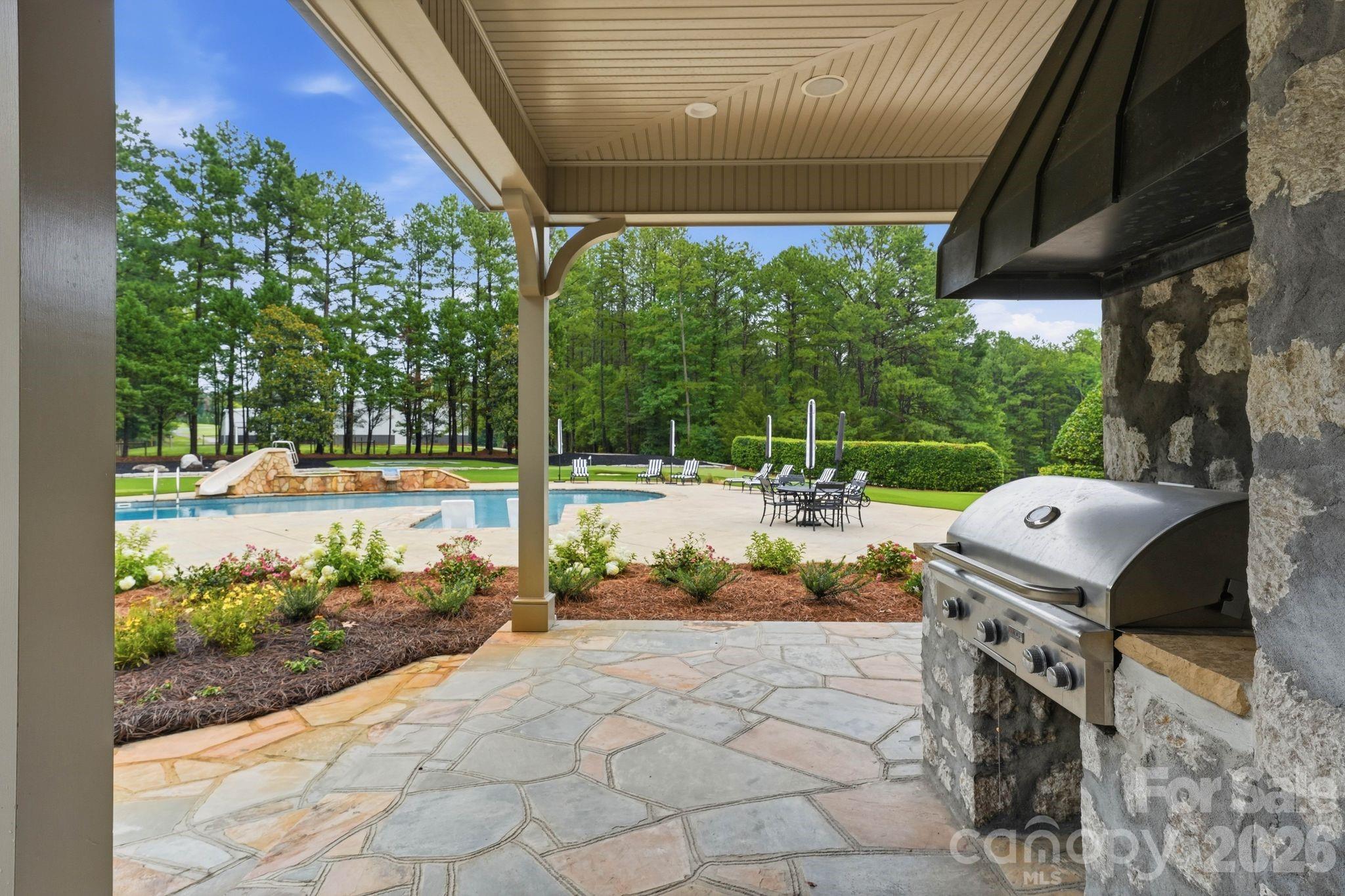 525 Lake Lynn Road Property Photo 40