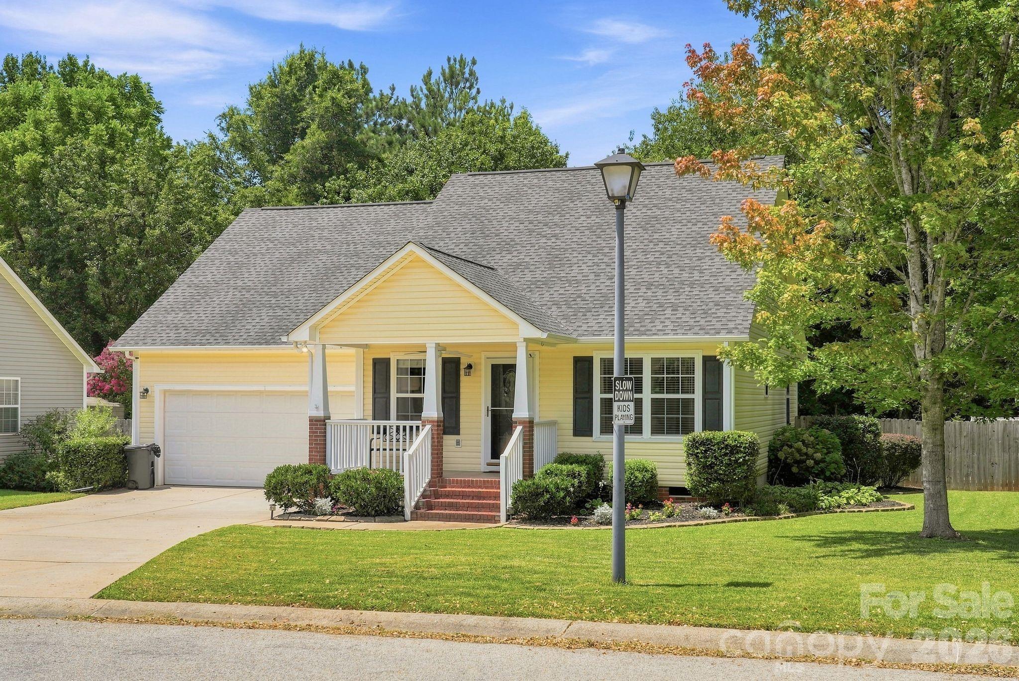 2010 Mallard Creek Drive Property Photo 1