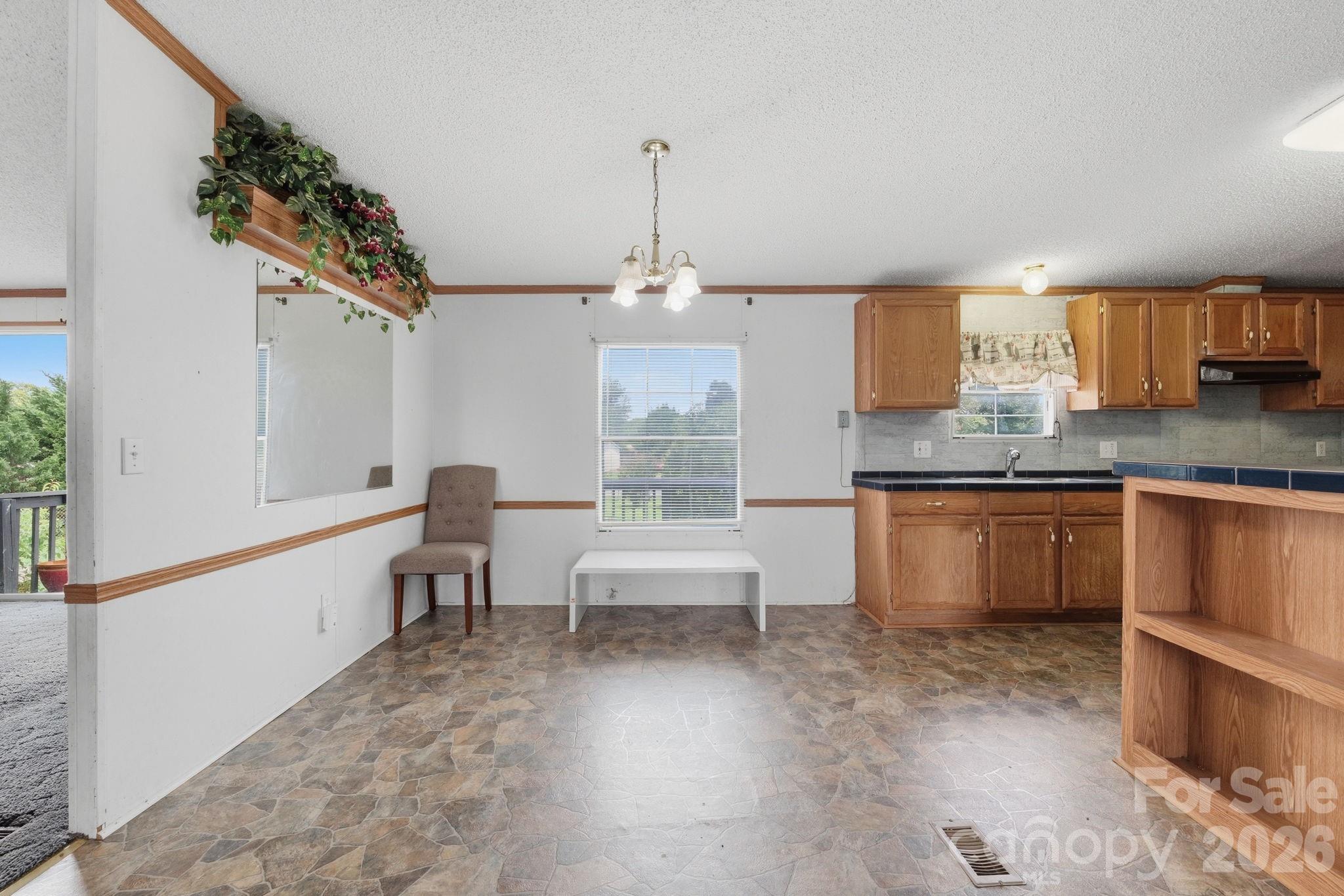 2299 Dellinger Drive Property Photo 12
