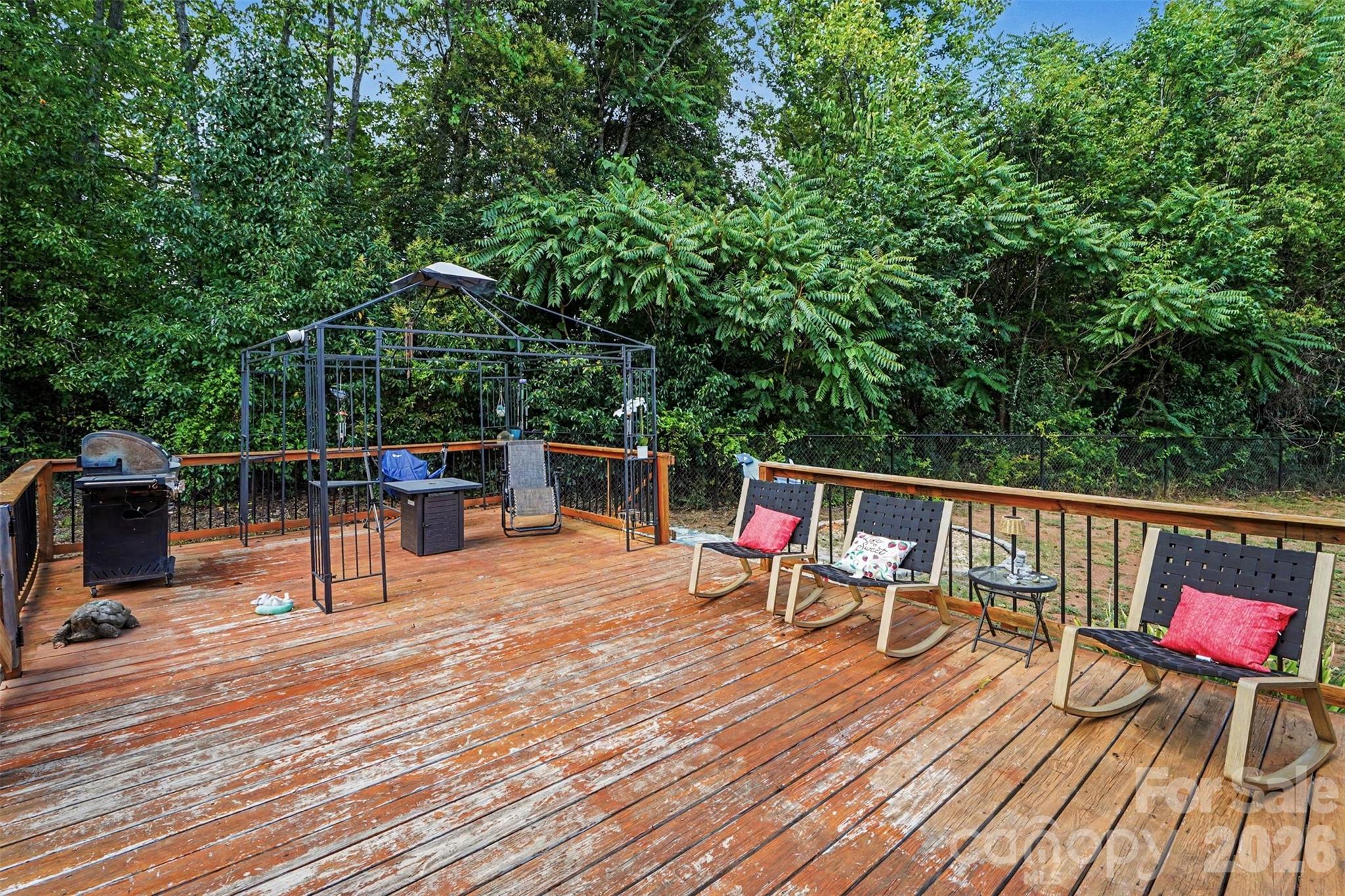216 Westlee Street Property Photo 14