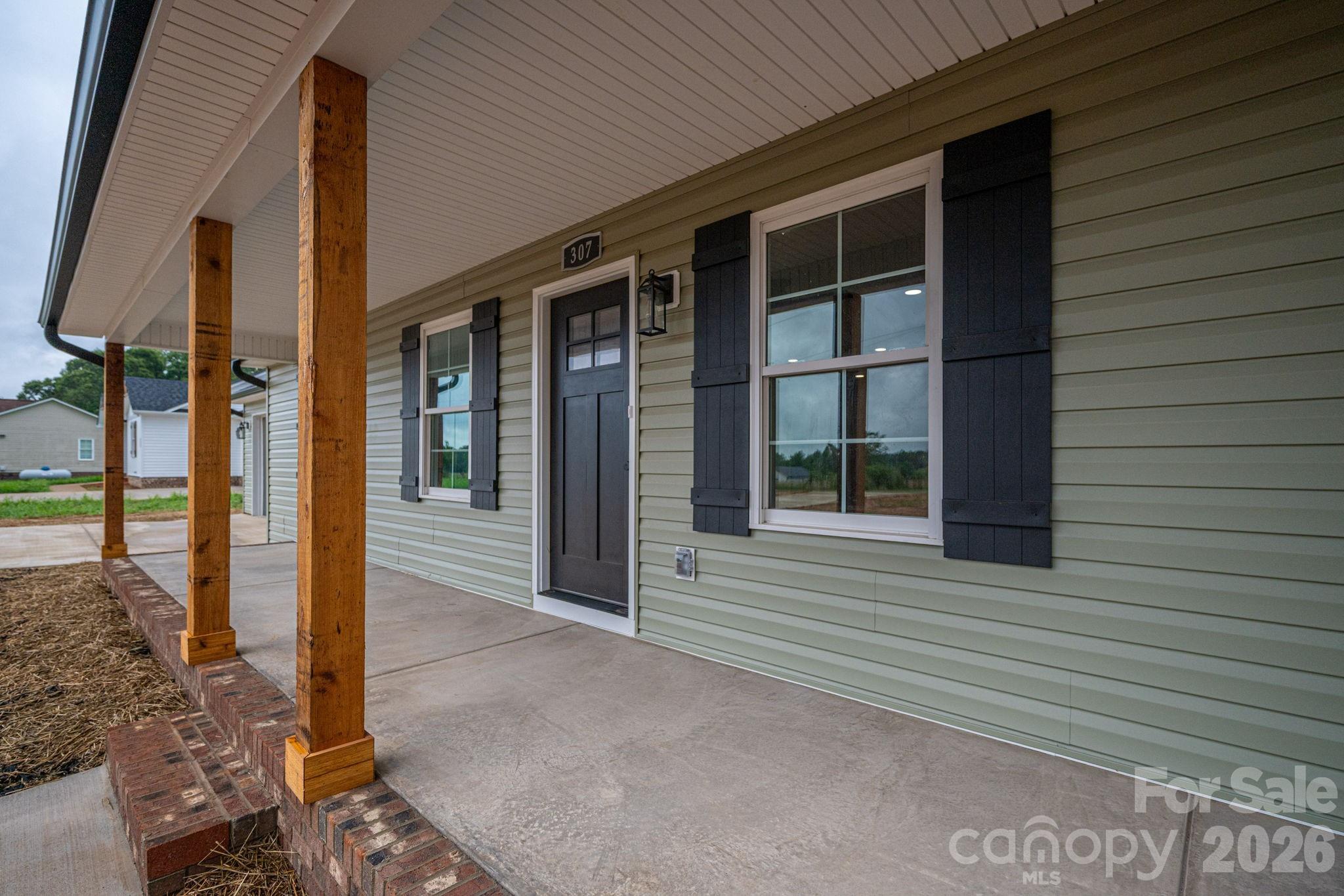 307 Northbrook Iii School Road Property Photo 8