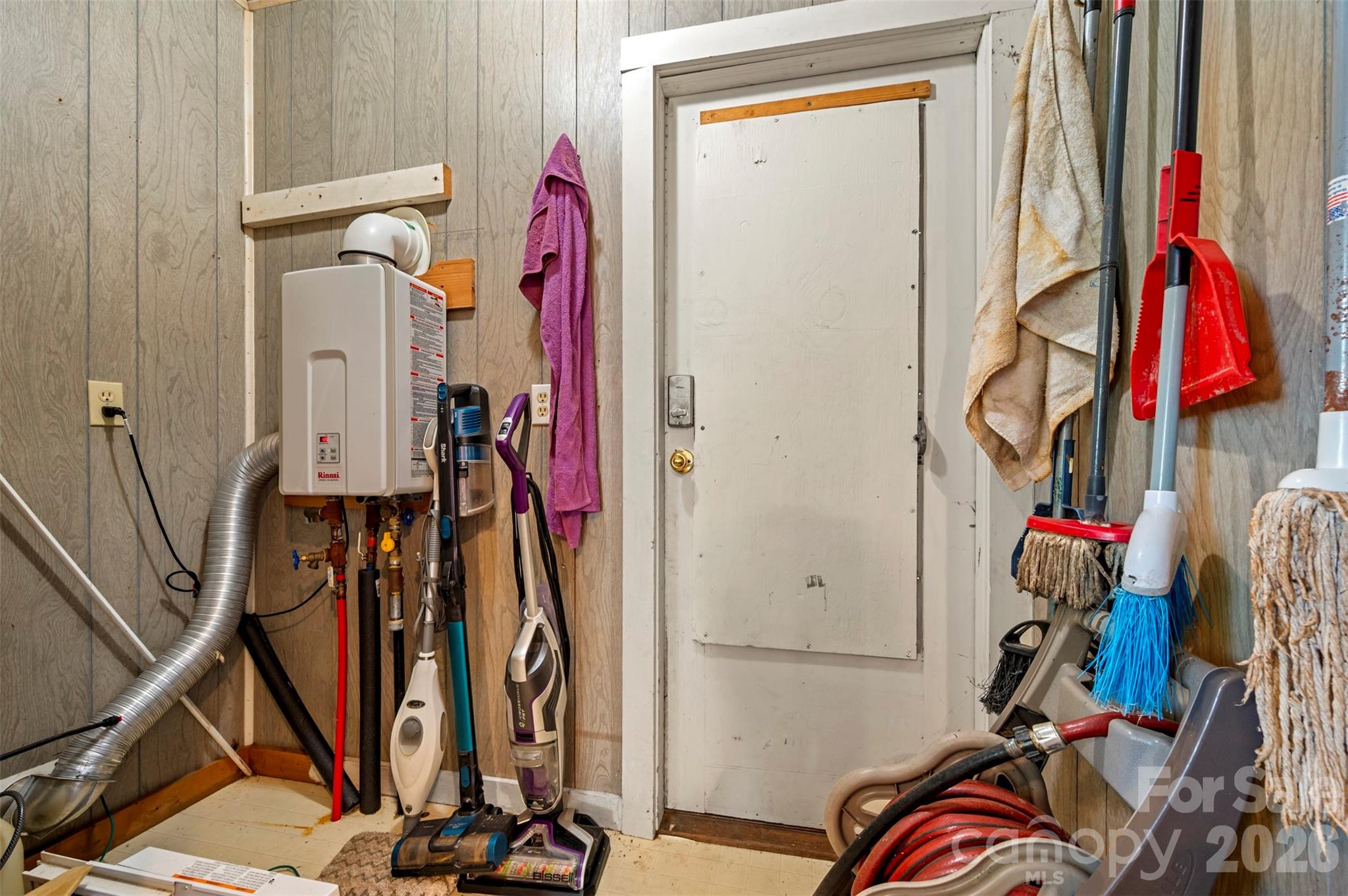 720 Sylvan Boulevard Property Photo 16